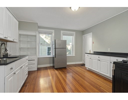 41 Rockwell St, Dorchester