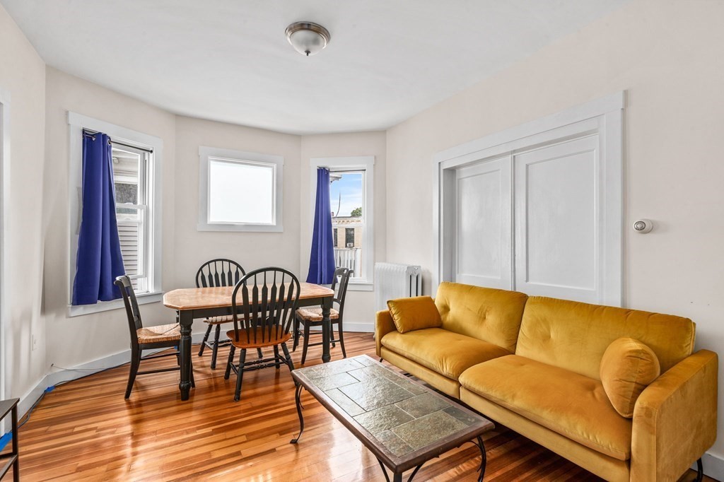 3 Harold Park, Roxbury