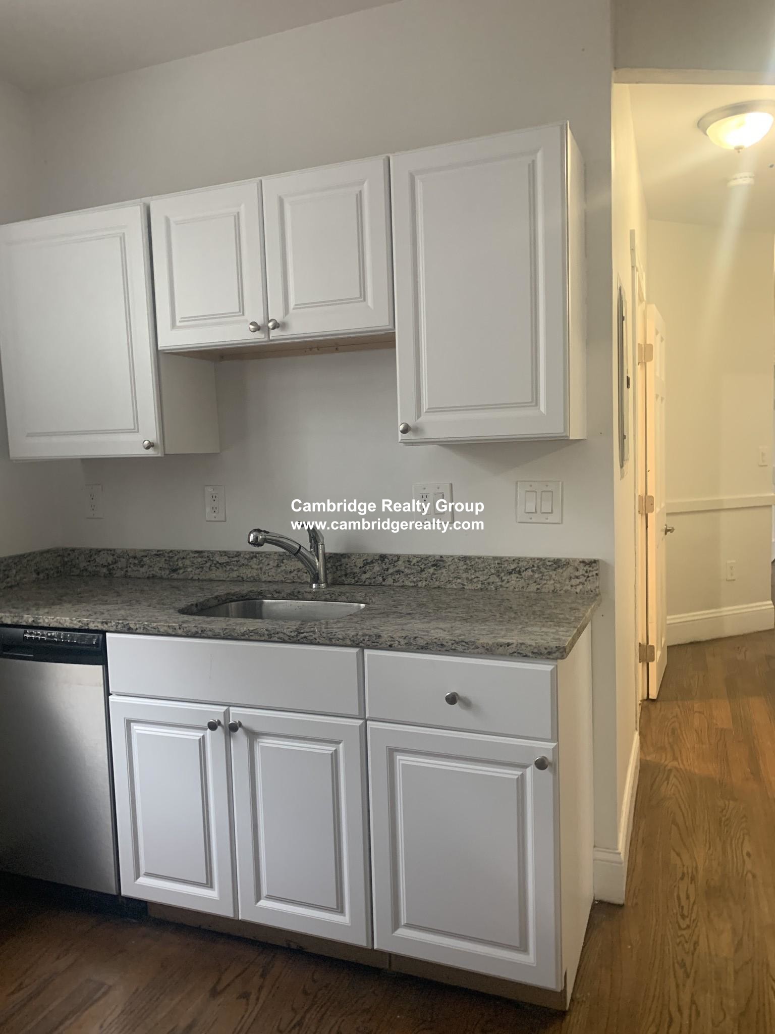 88 Hampshire St, The Port