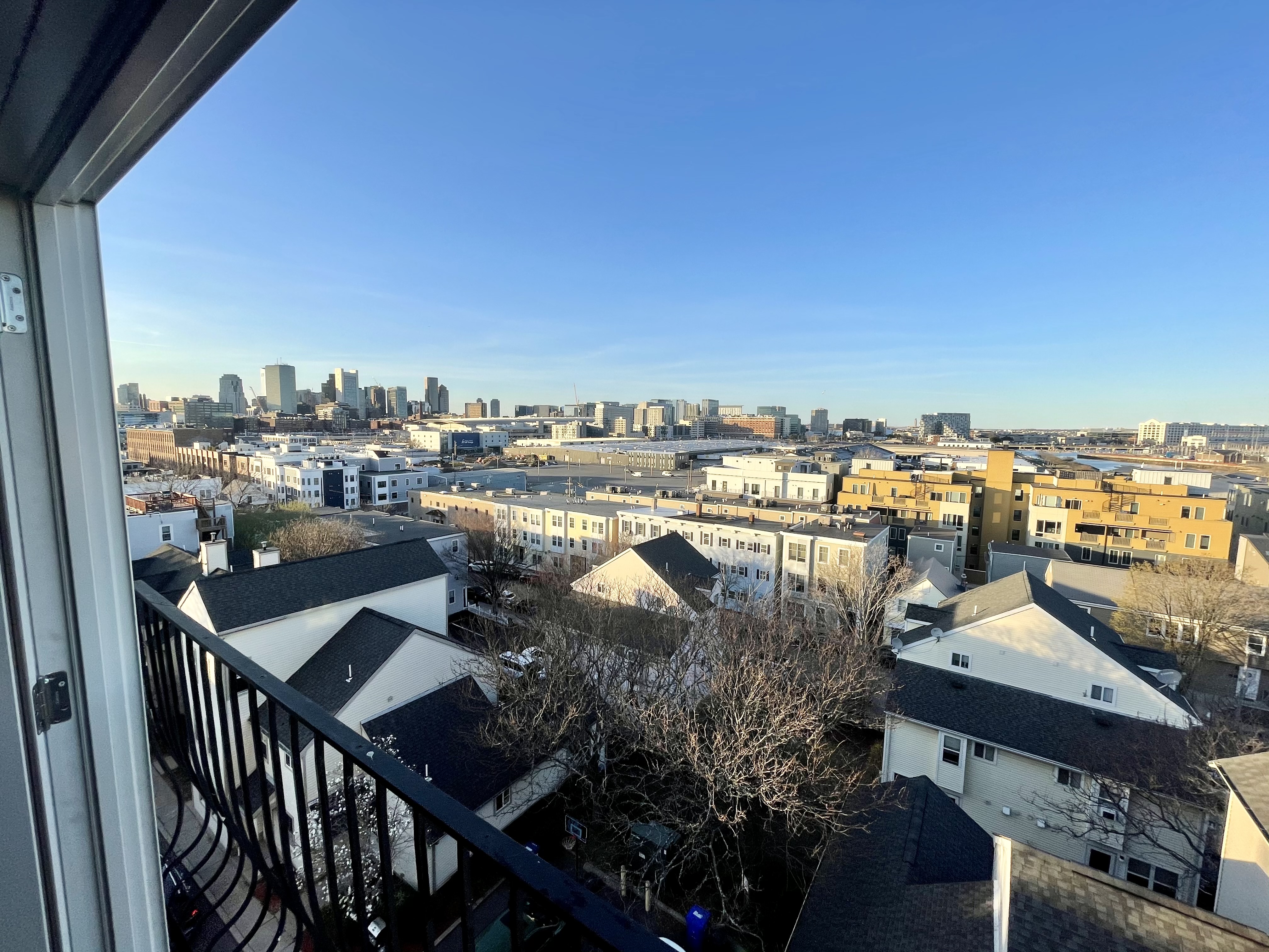 320 3rd St, South Boston