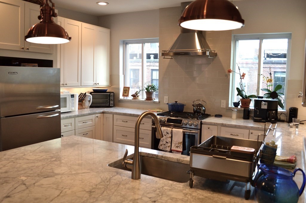 23 Hanson St, South End