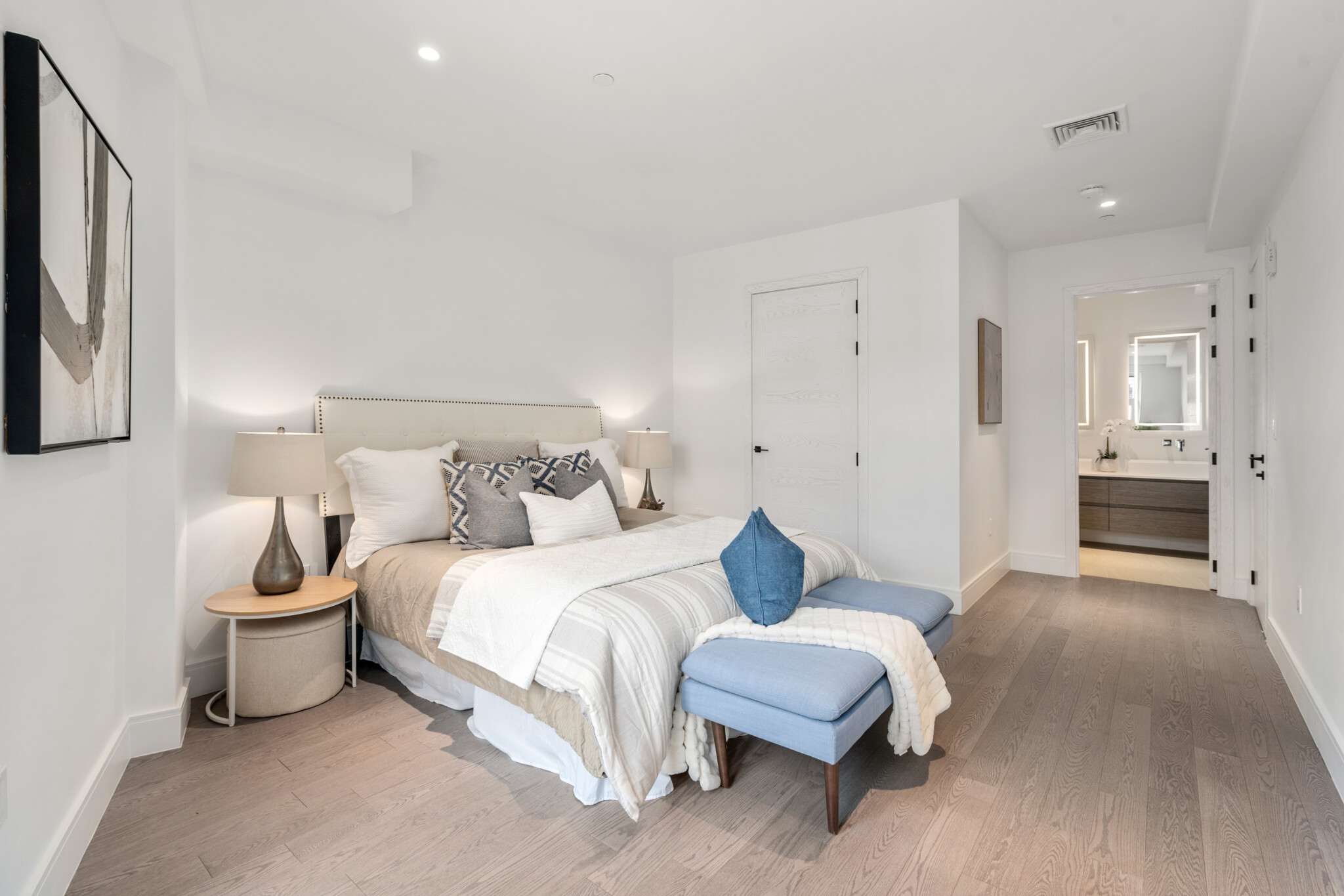 20 Boylston St, Washington Square