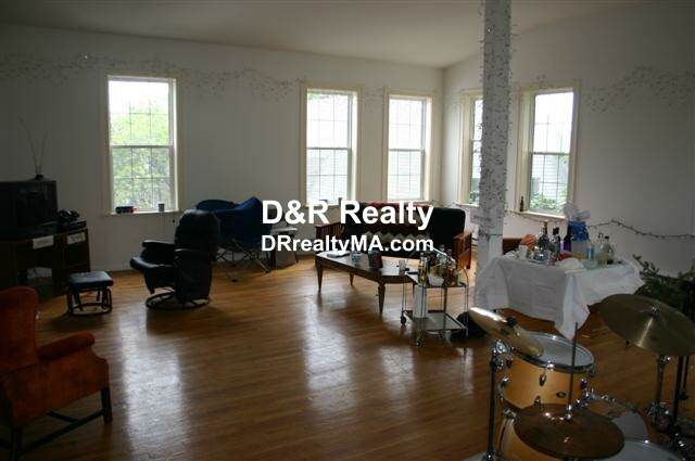 20 School St, Porter Square