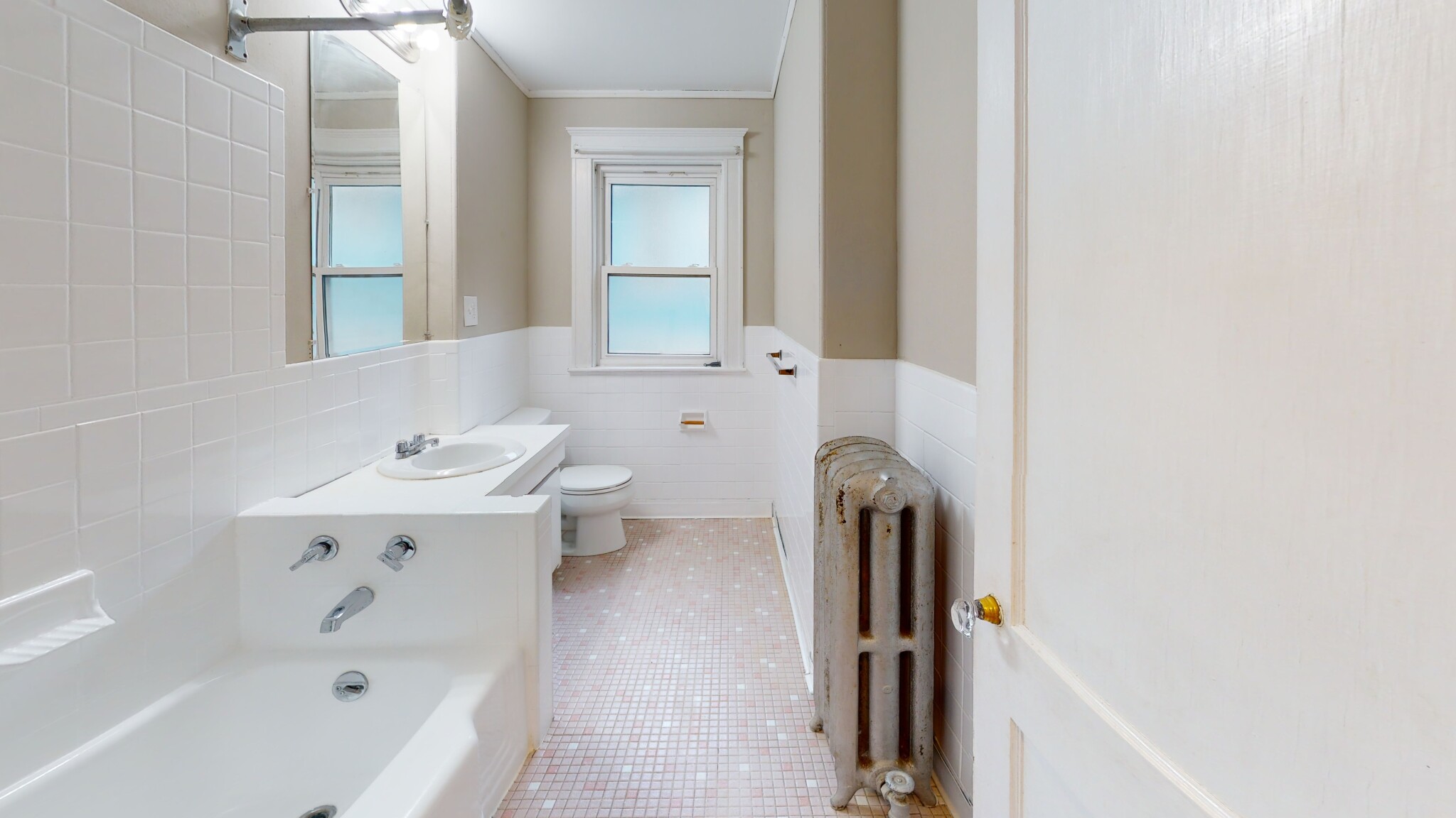 20-22 Upcrest Rd, Brighton