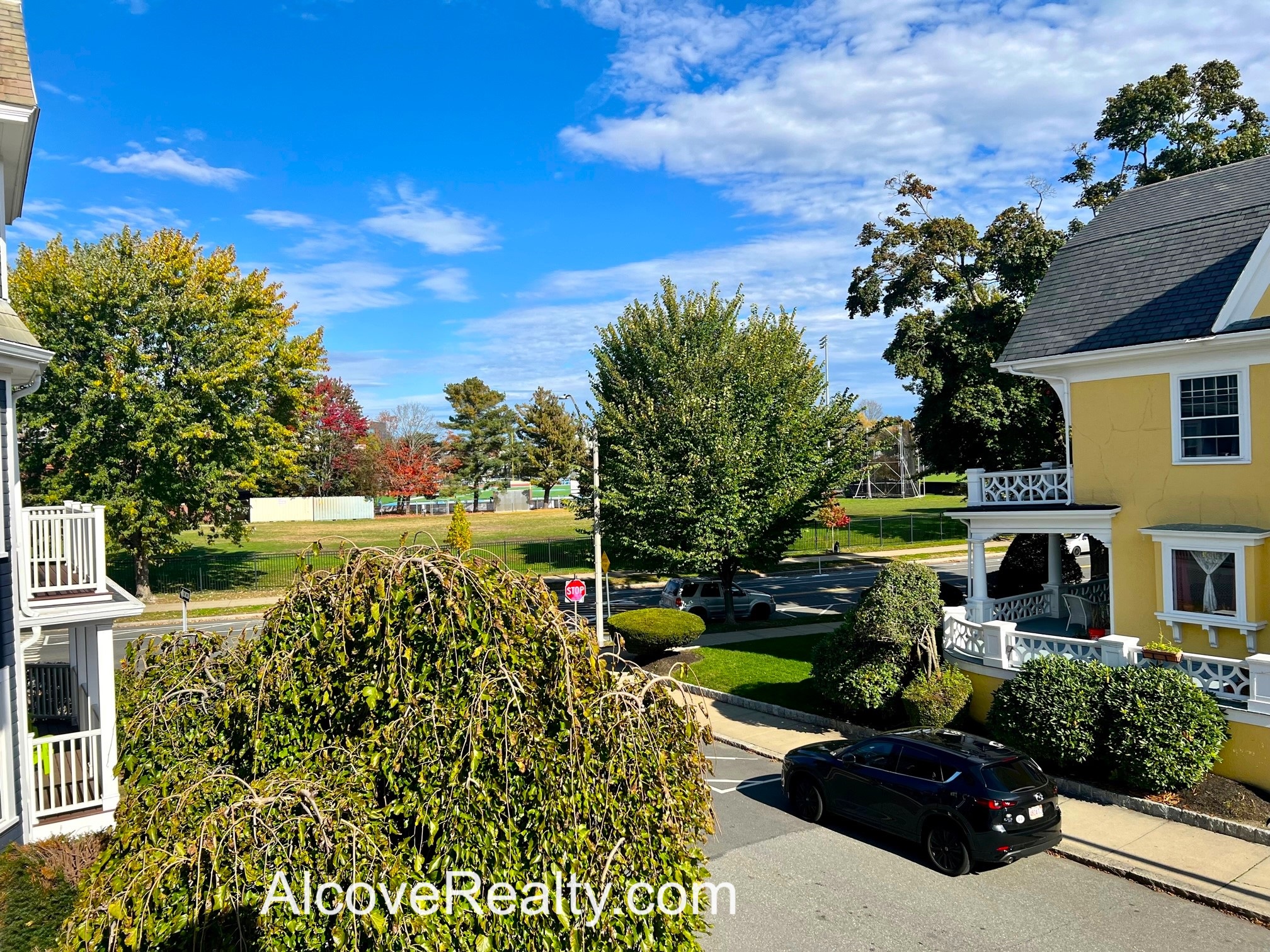 34 Leonard St, Davis Square