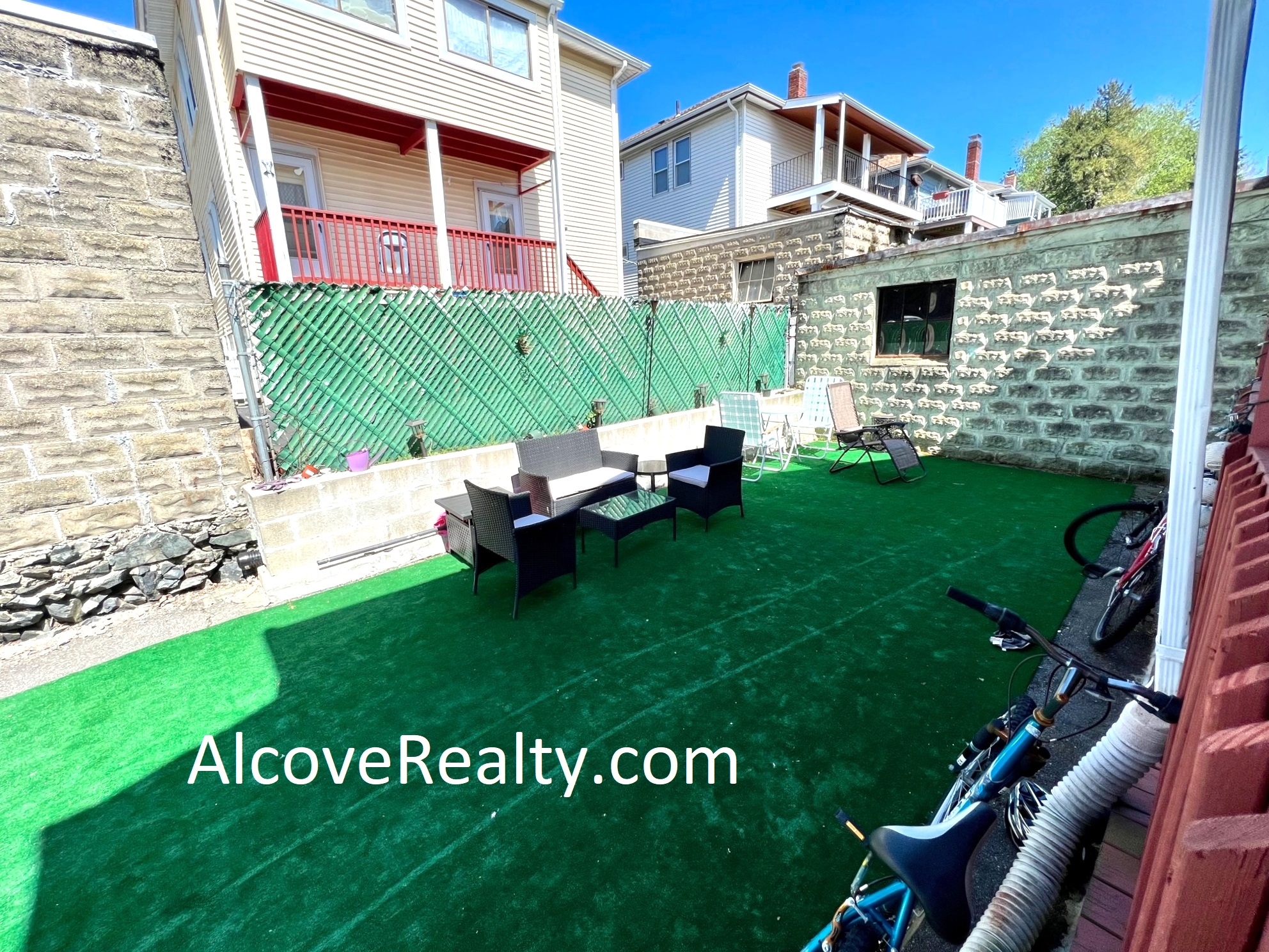 37 Sterling St, Teele Square