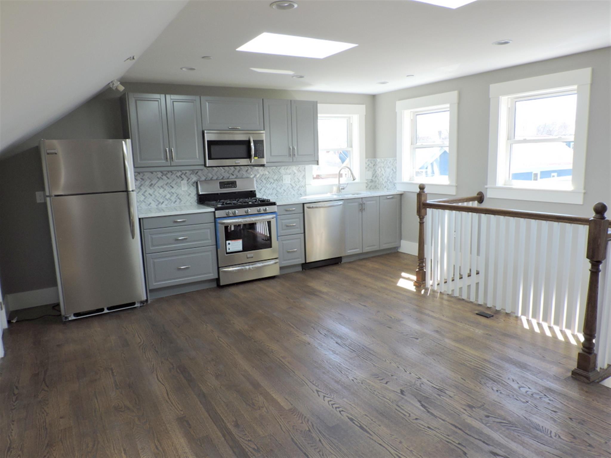 194 Western Ave, Central Square