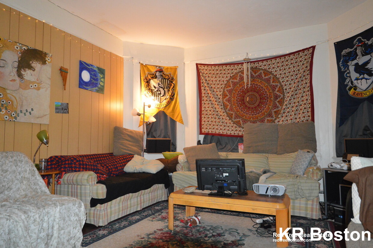 205 Harvard Ave, Allston