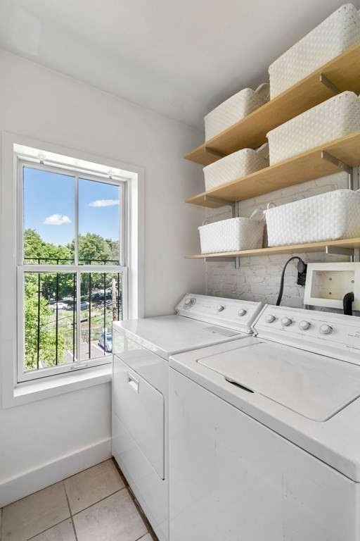 201 W Springfield St, South Boston