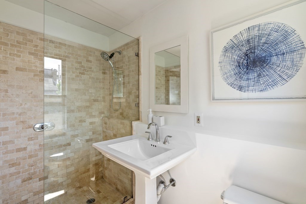 201 W Springfield St, South Boston