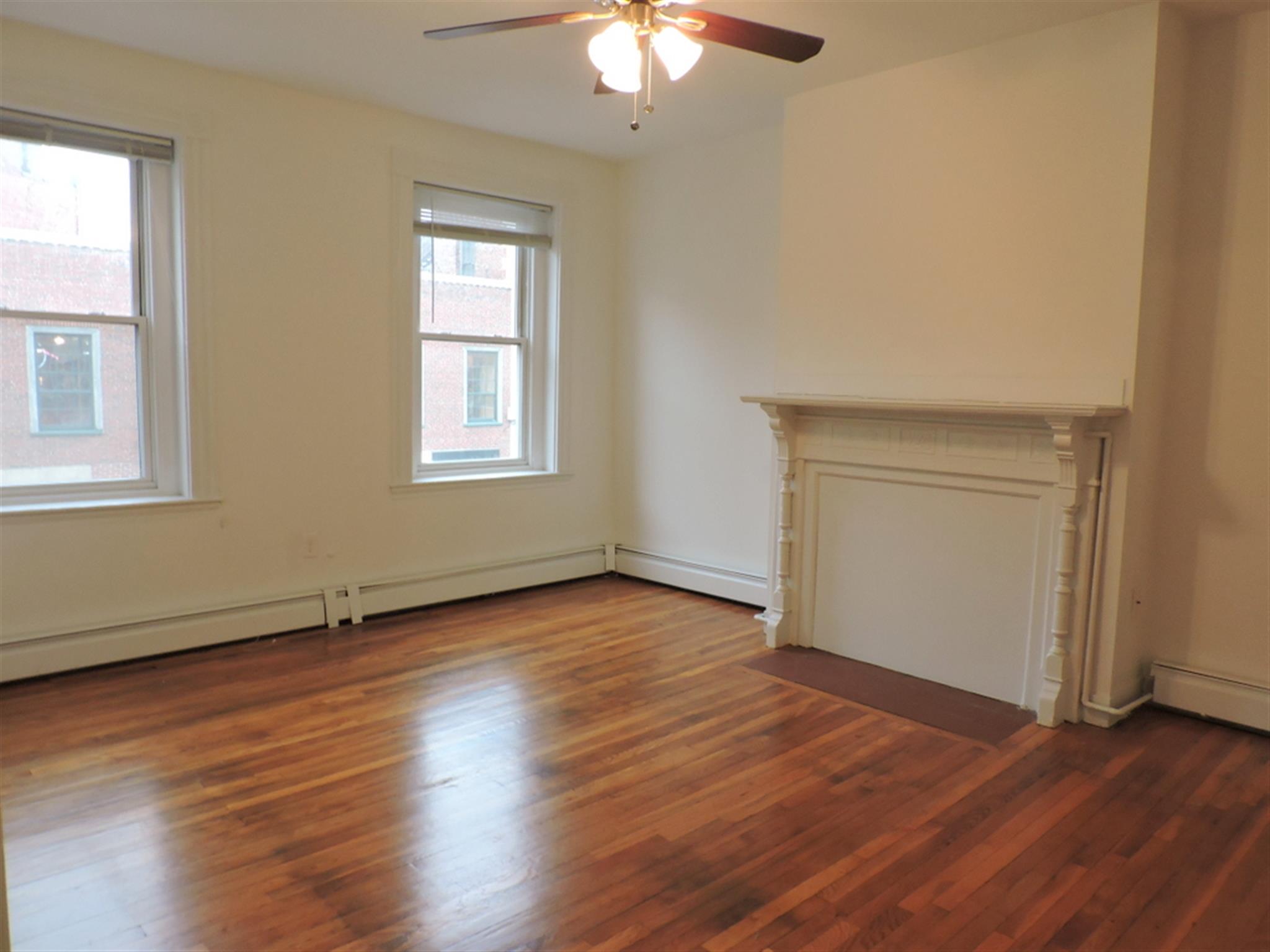 26 Jfk St, Harvard Square