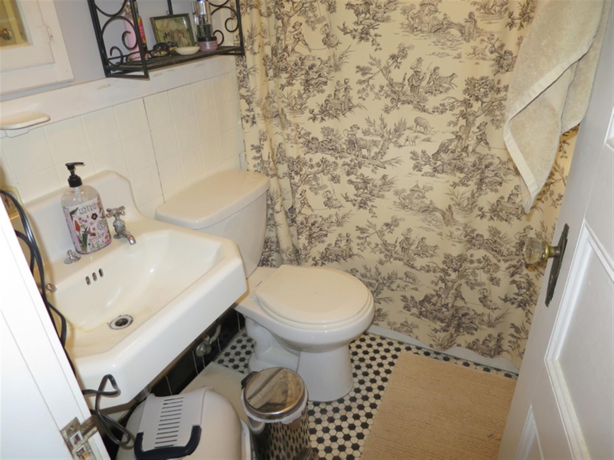 45 Kidder Ave, Davis Square