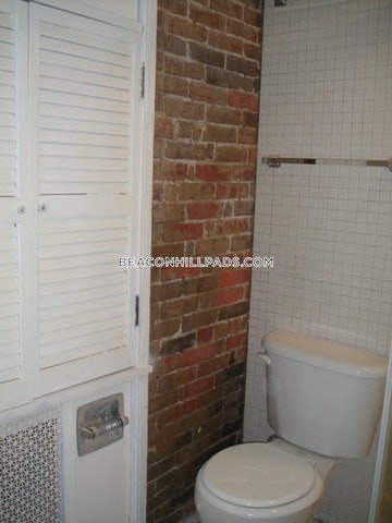 32 Irving St, Beacon Hill