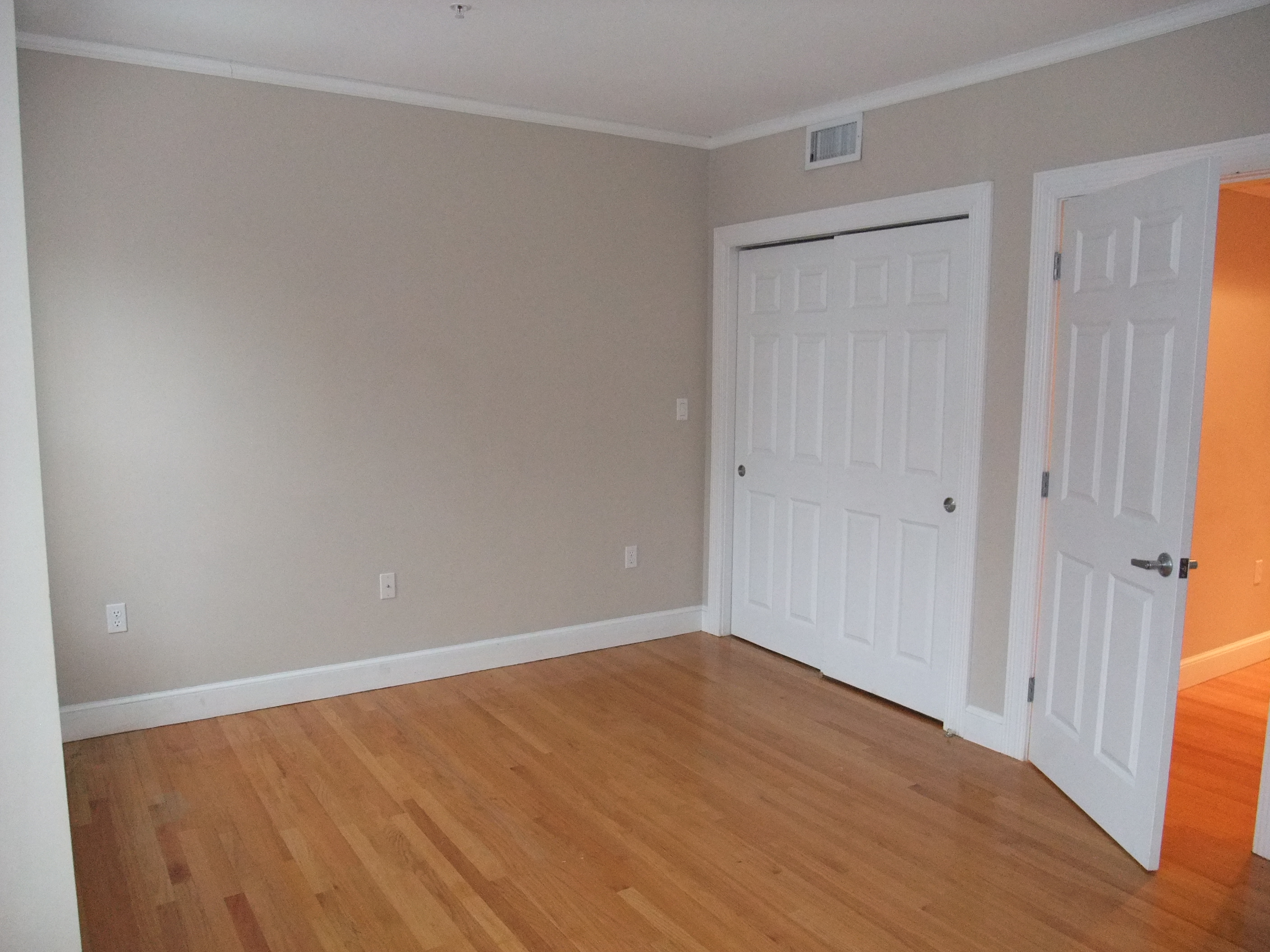 26 Parmenter St, North End