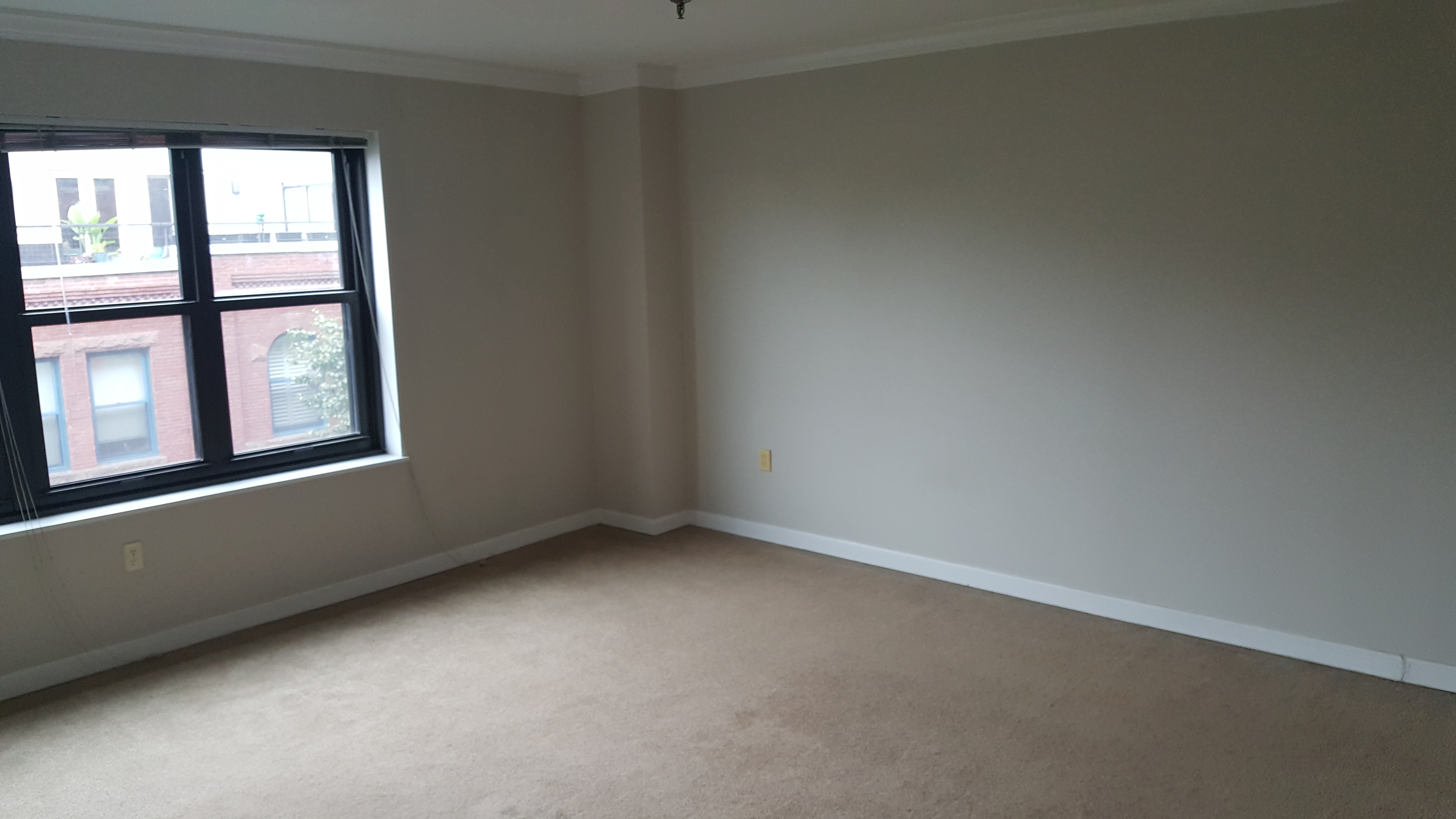 16 Harcourt St, Back Bay