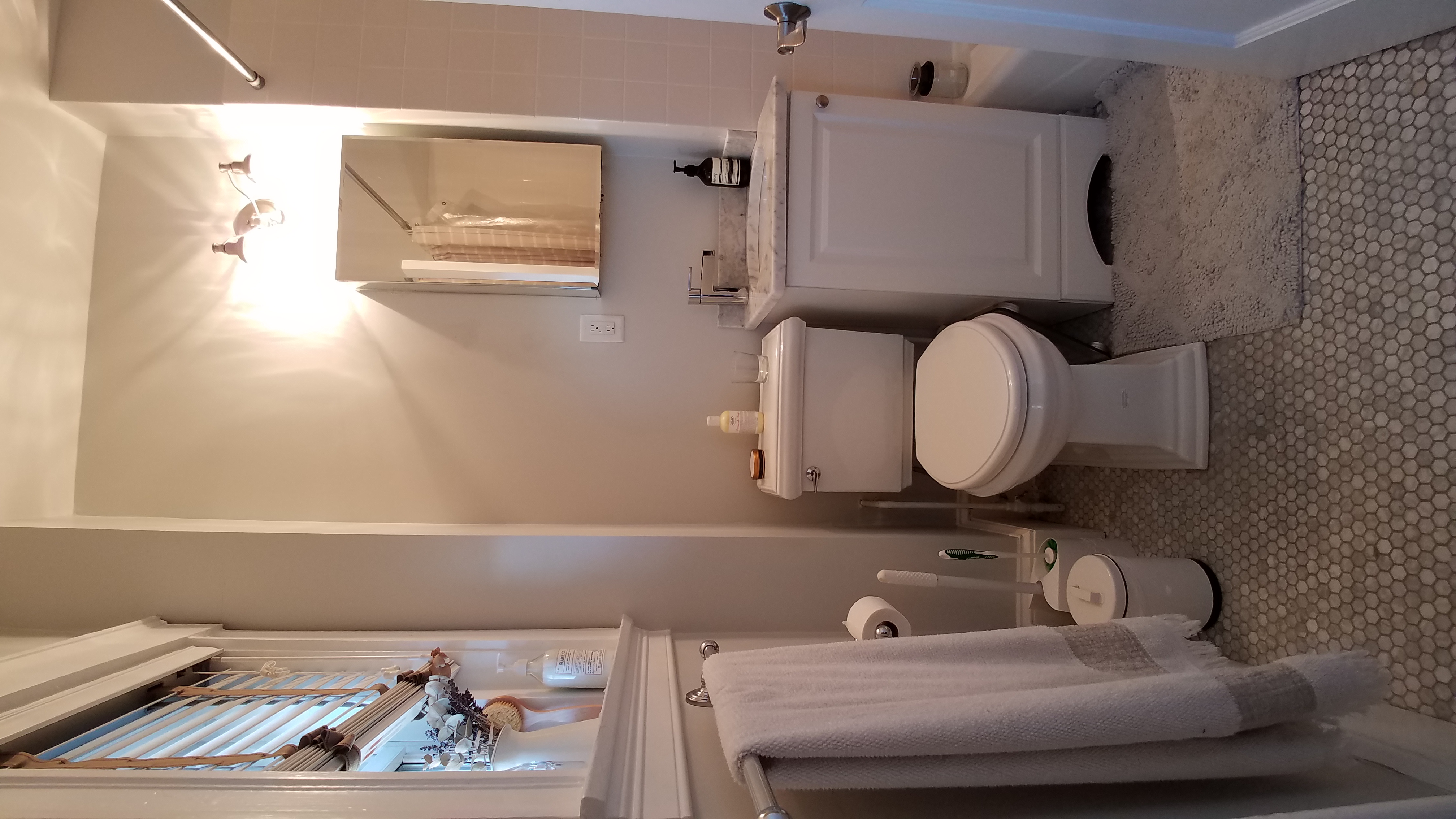 1925 Massachusetts Ave, Porter Square