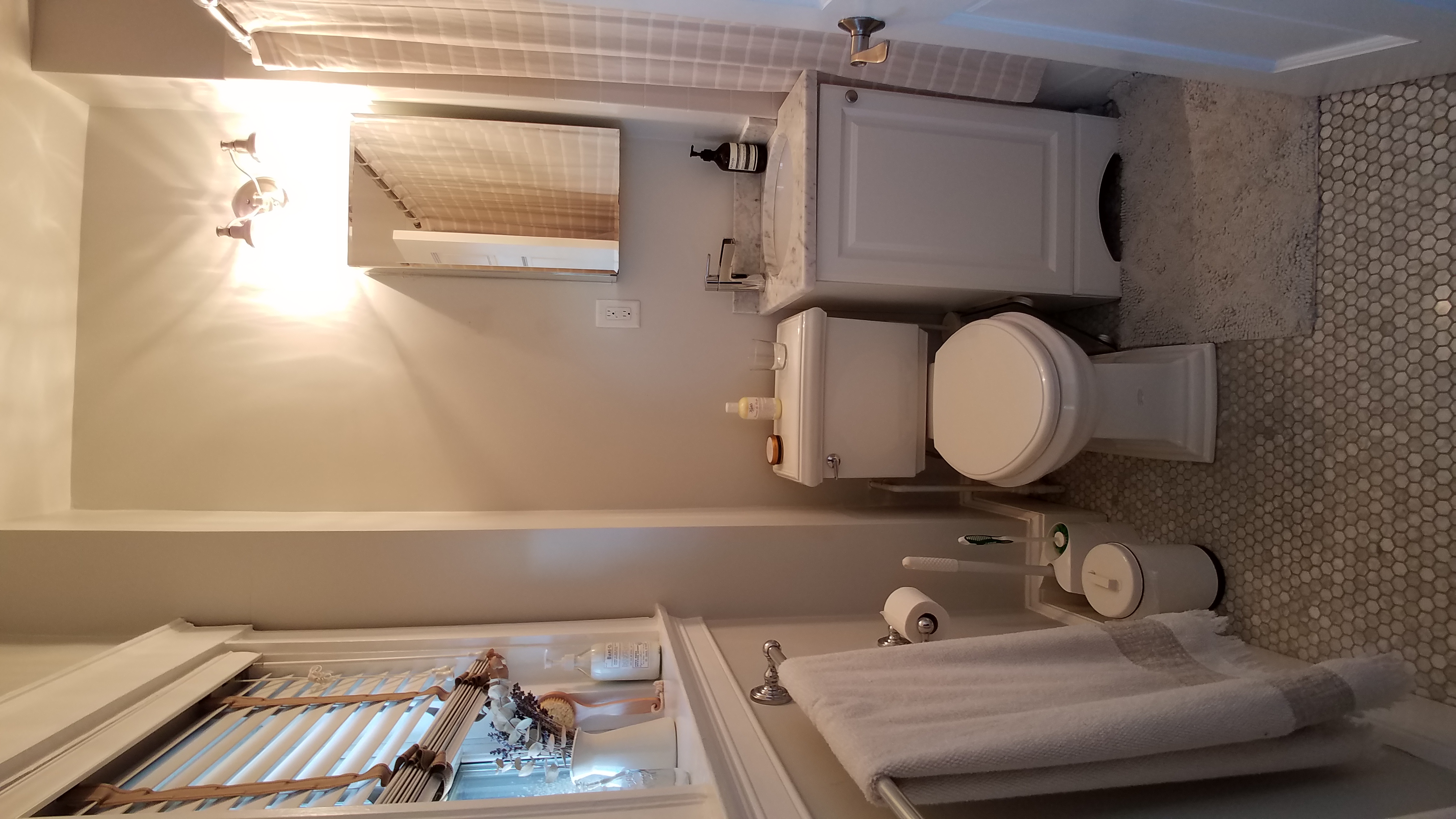 1925 Massachusetts Ave, Porter Square