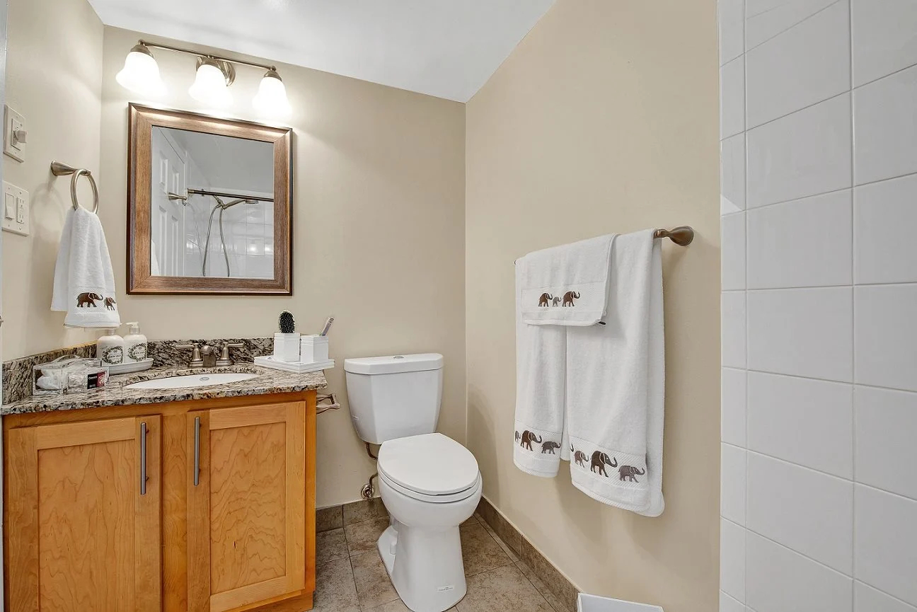 211 Kennedy Dr, Malden