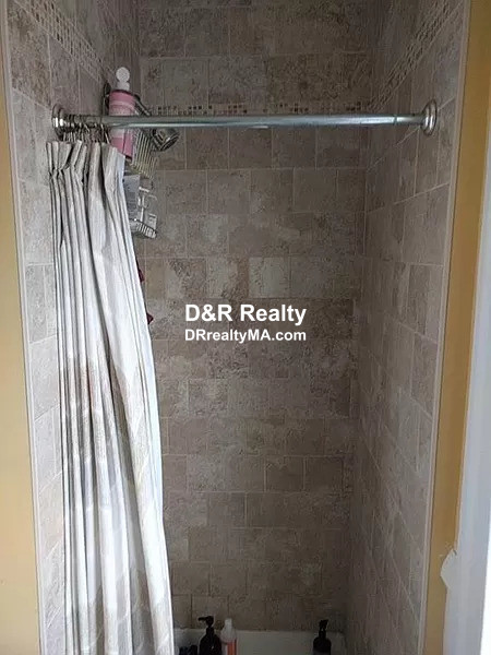 202 Elm St, Porter Square