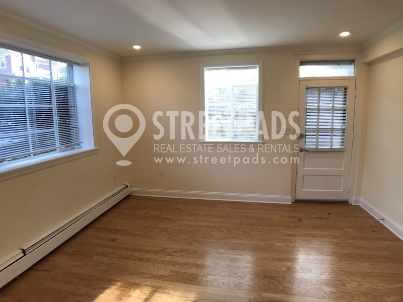 84 Saint Paul St, Coolidge Corner