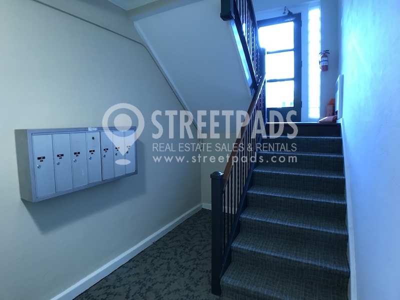 84 Saint Paul St, Coolidge Corner