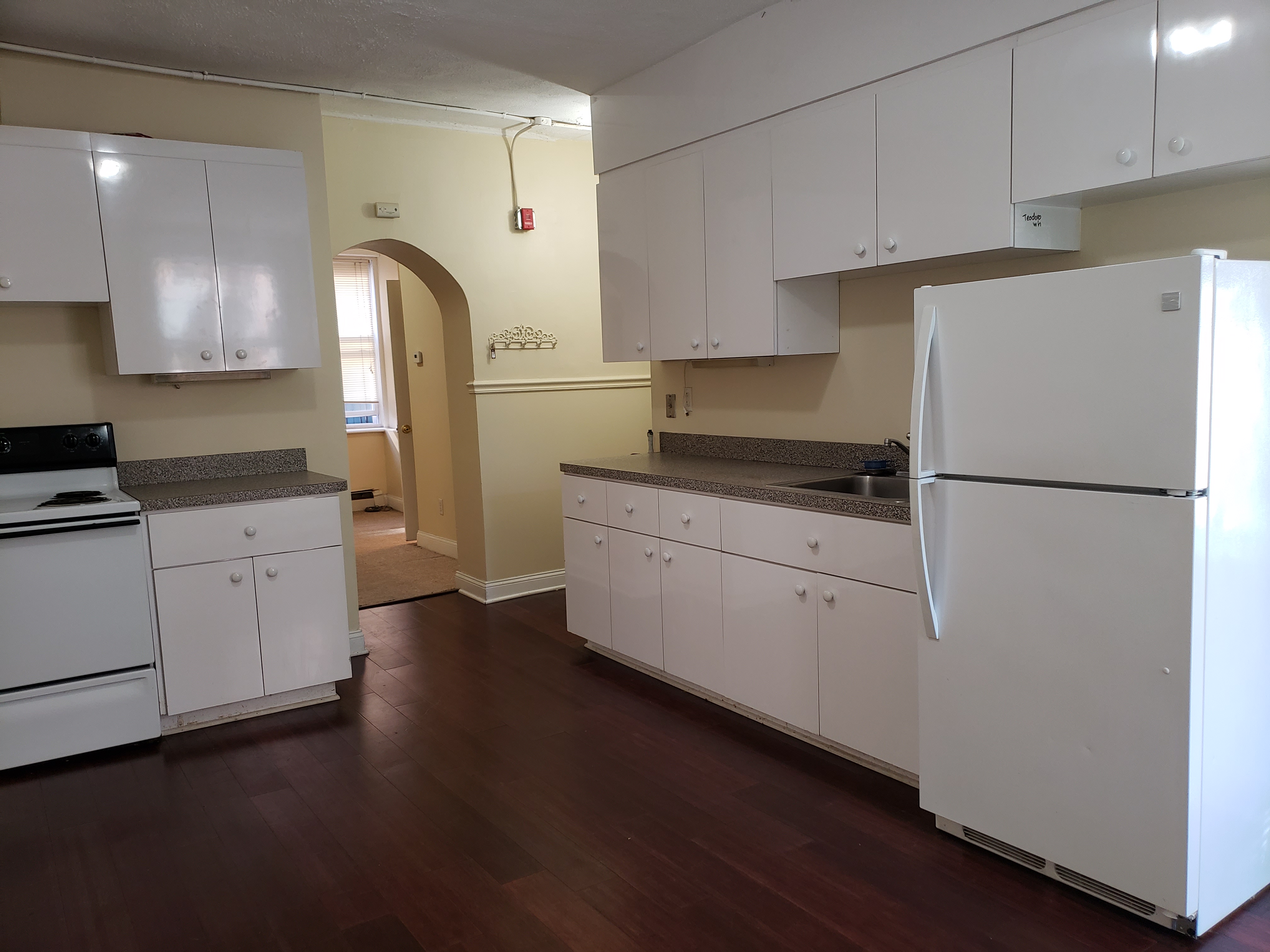 452 Hanover St, North End