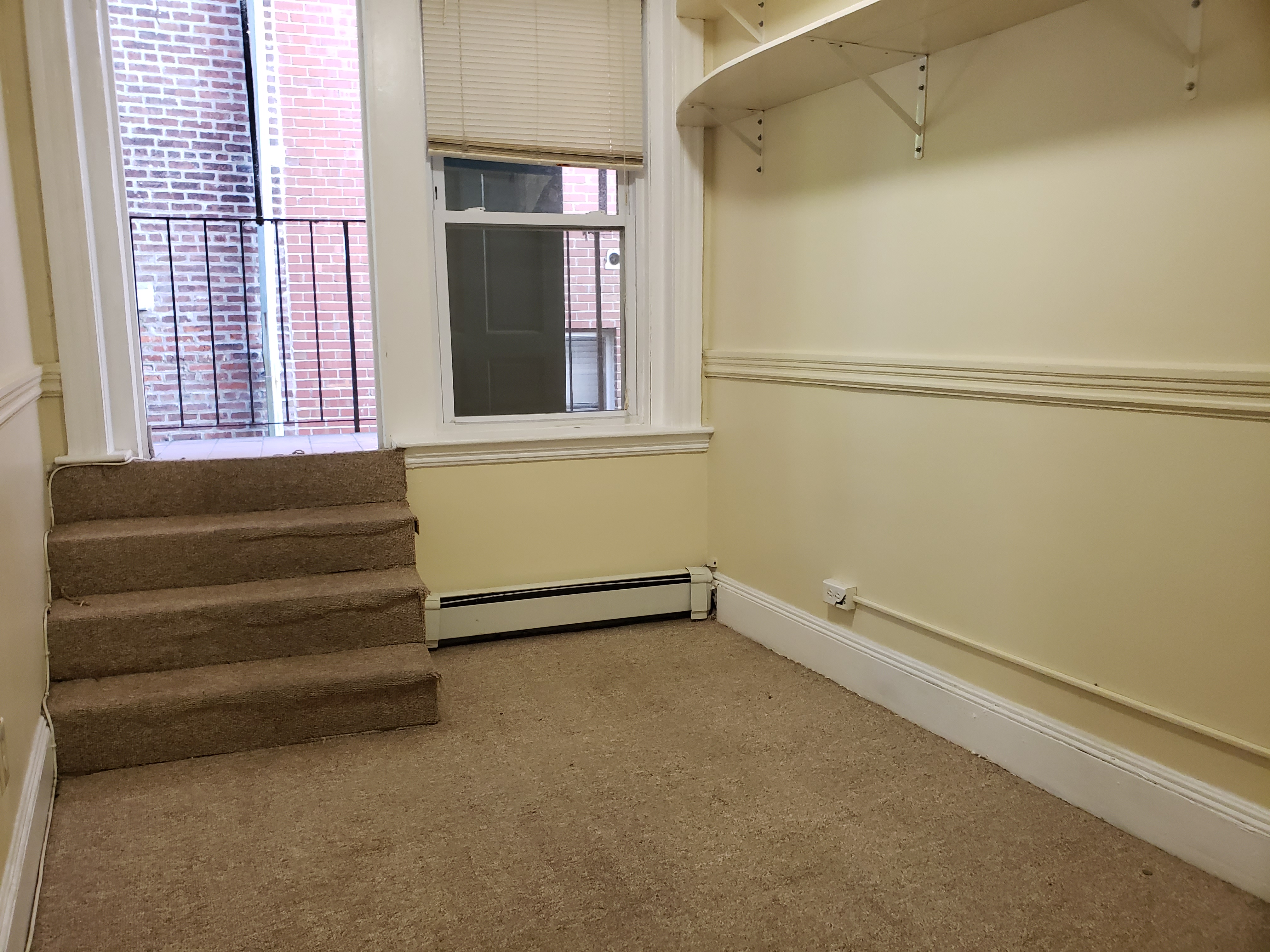 452 Hanover St, North End