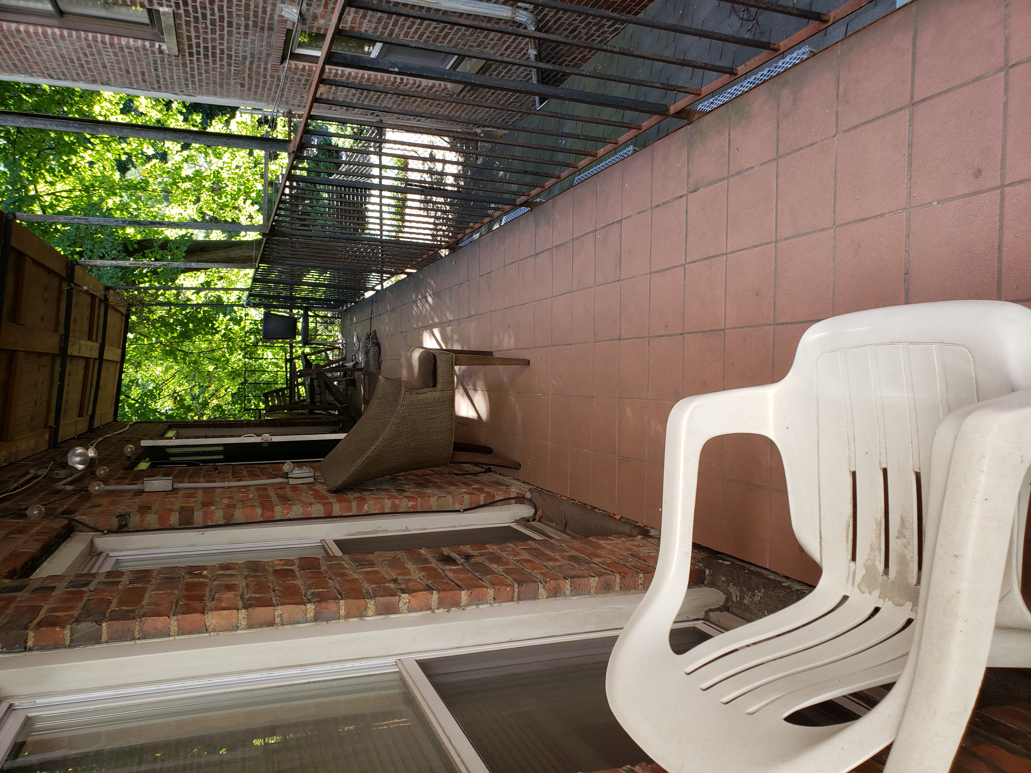 452 Hanover St, North End