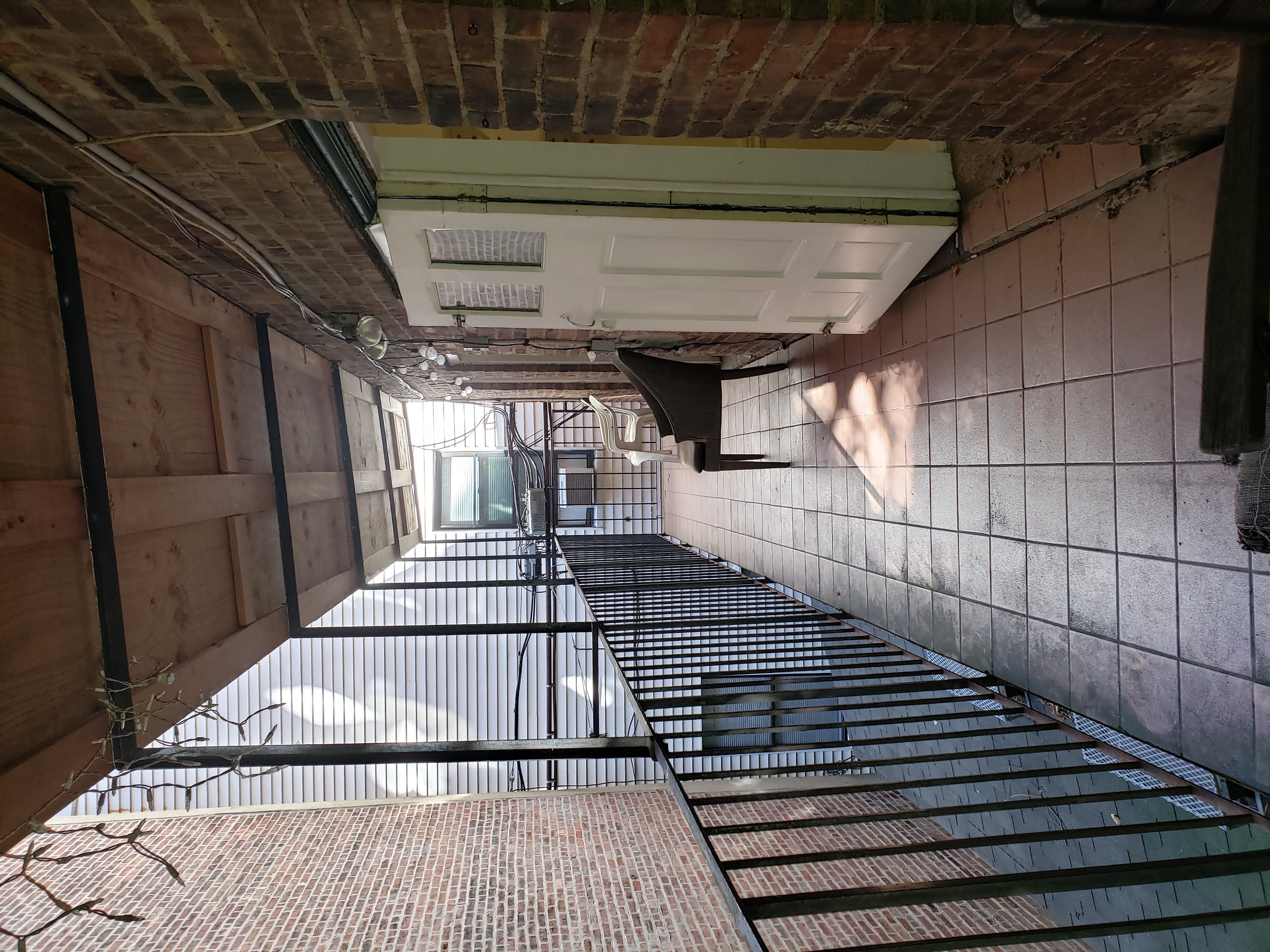 452 Hanover St, North End