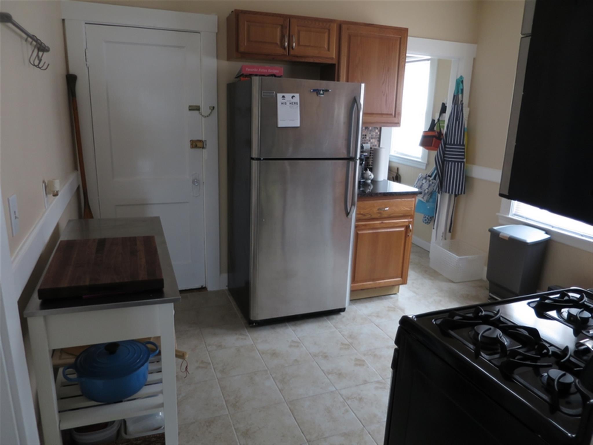 12 Silvey Pl, Porter Square