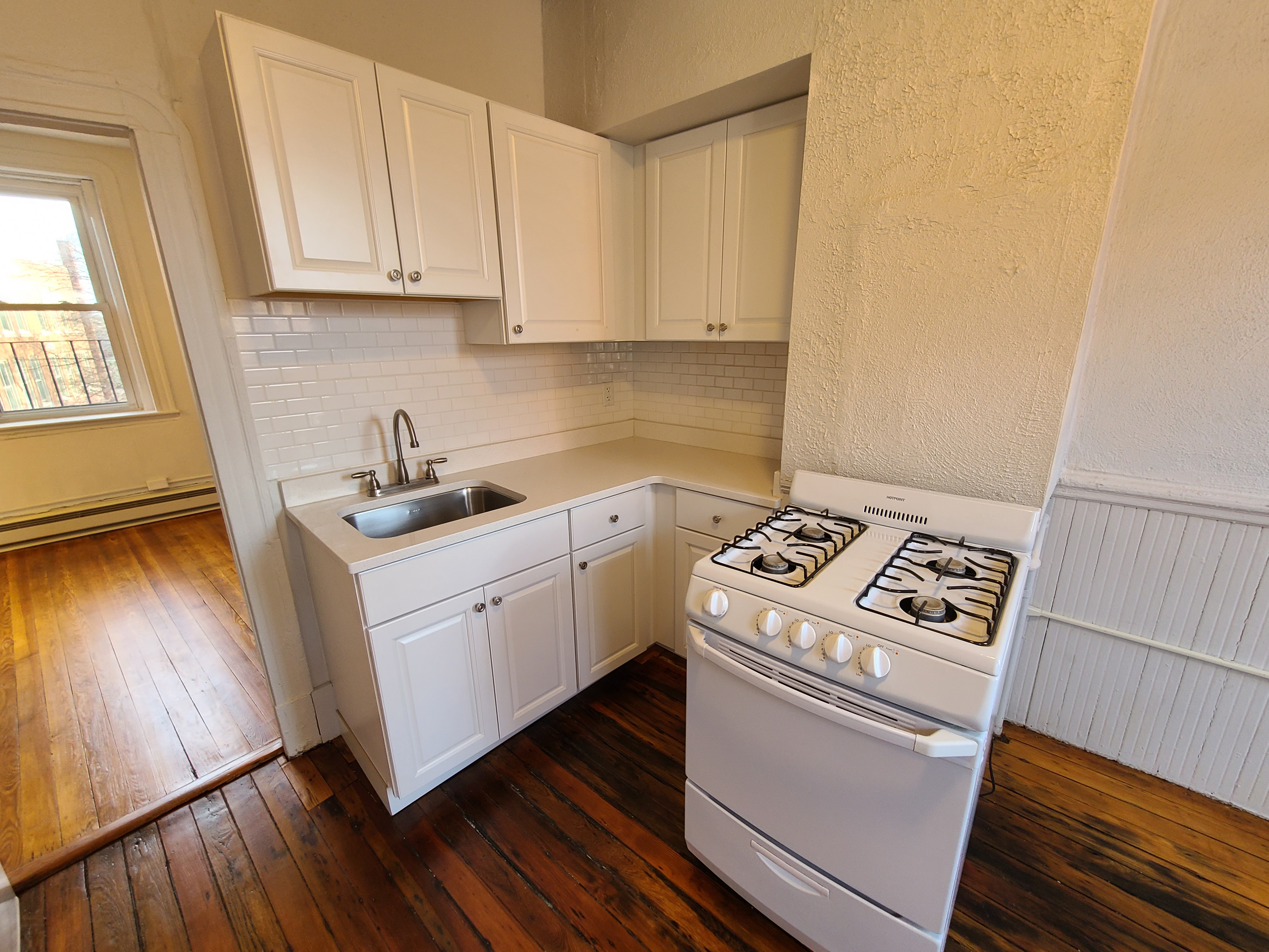 10 Unity St, North End