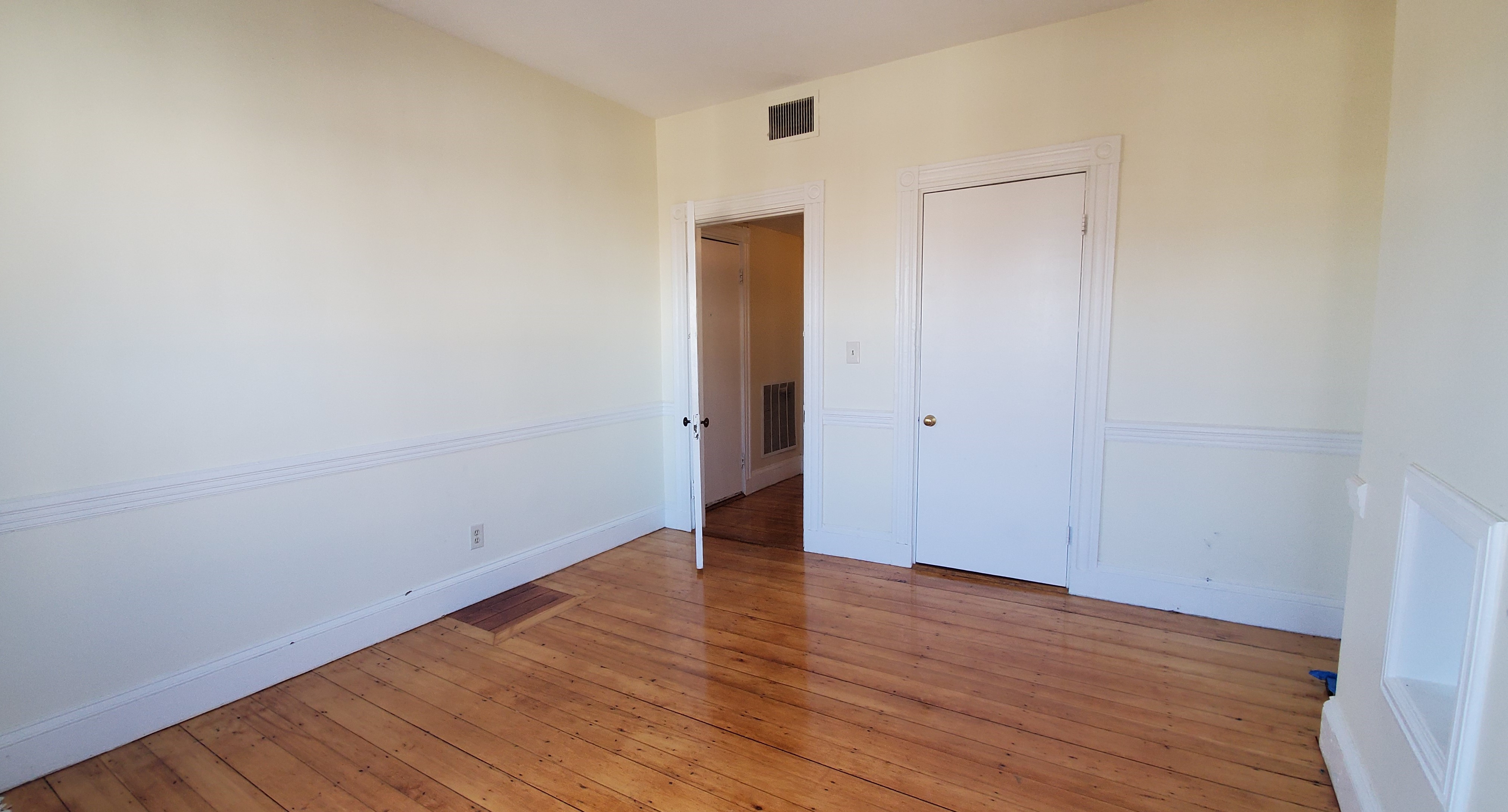 861 Dorchester Ave, Dorchester