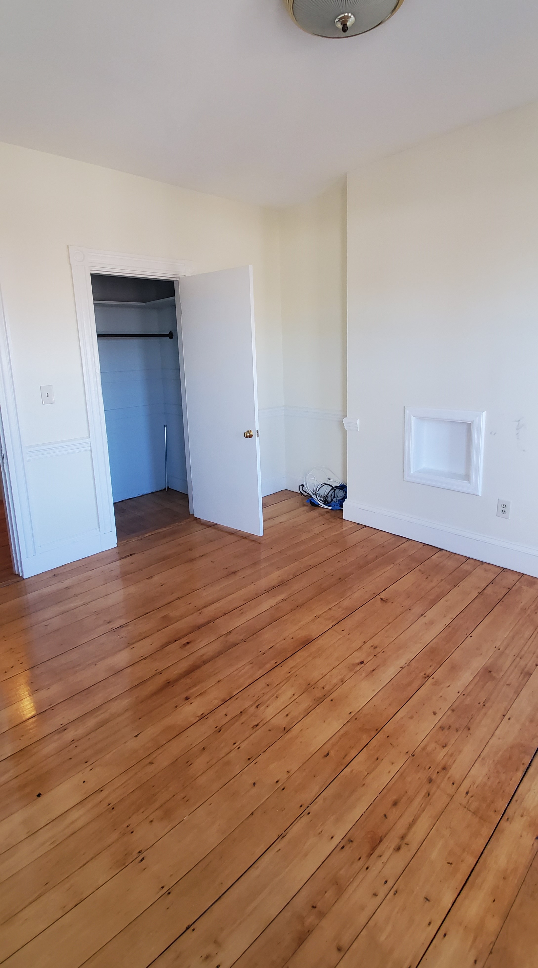 861 Dorchester Ave, Dorchester