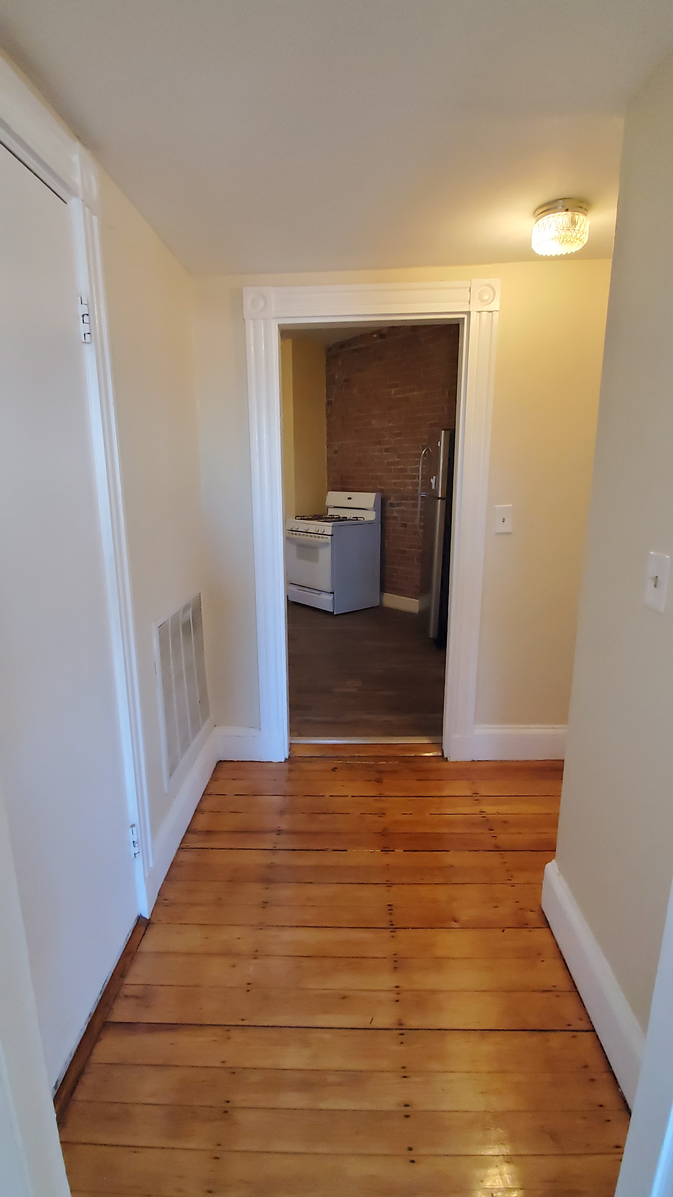 861 Dorchester Ave, Dorchester