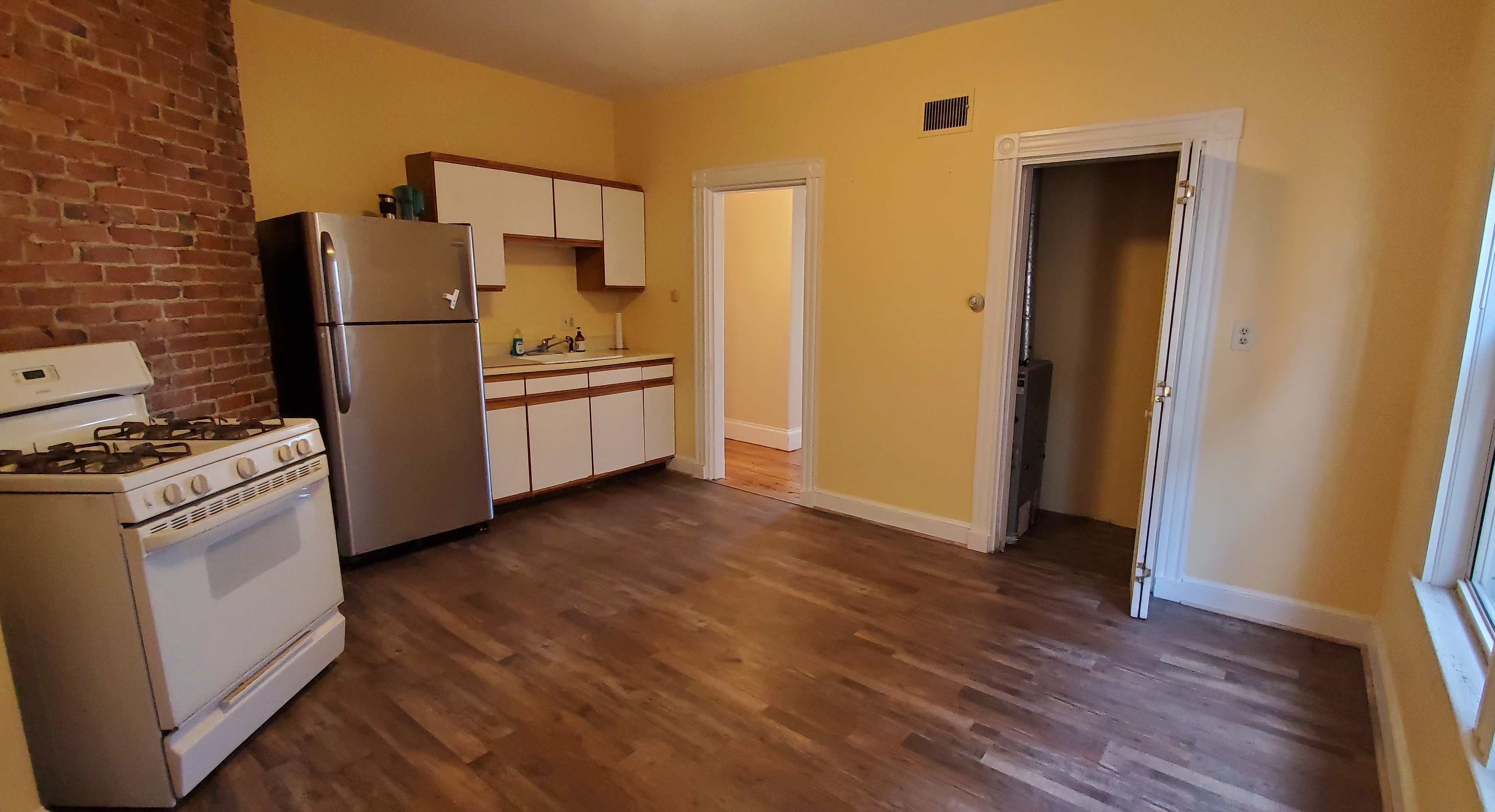 861 Dorchester Ave, Dorchester