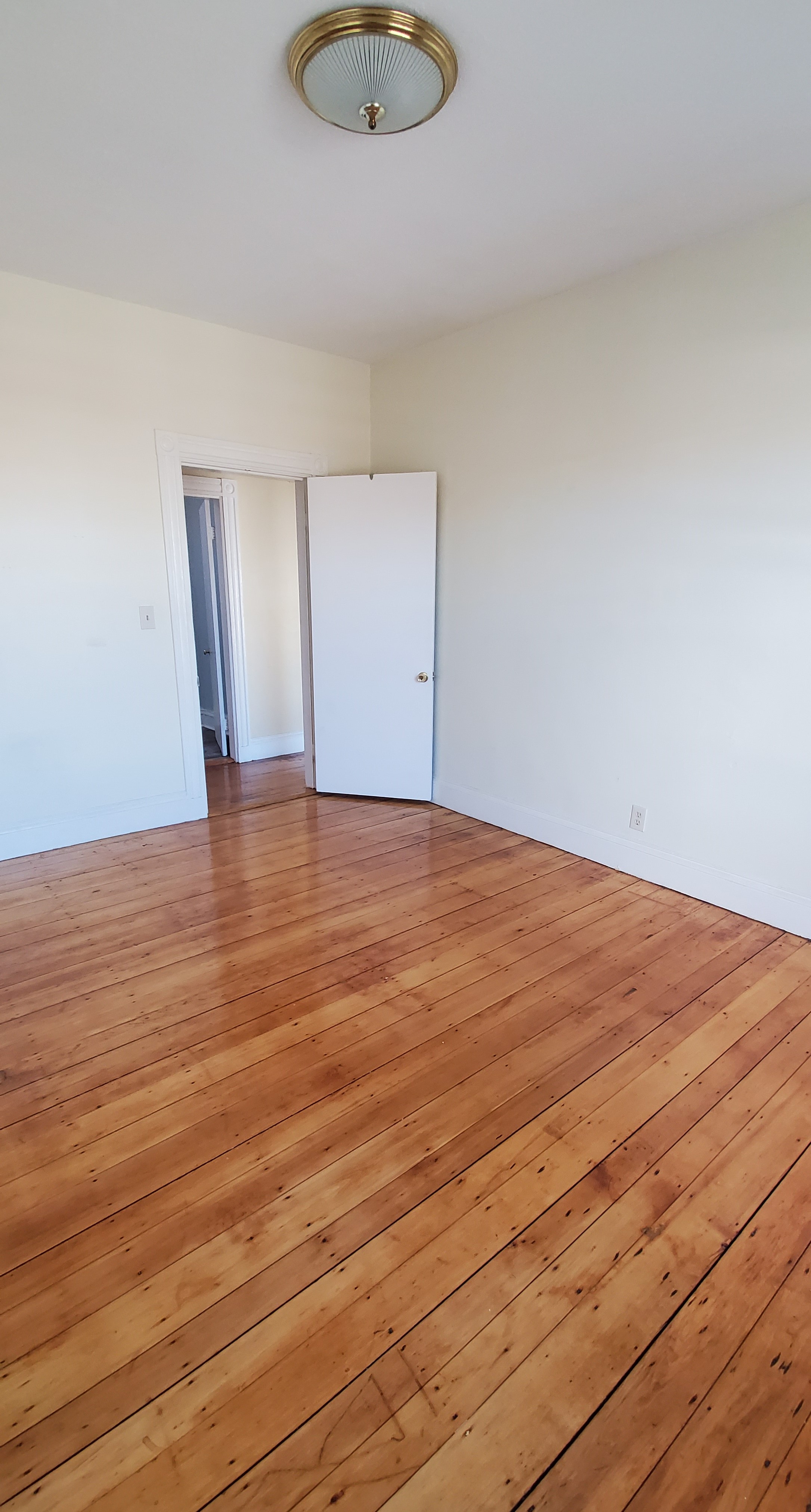 861 Dorchester Ave, Dorchester