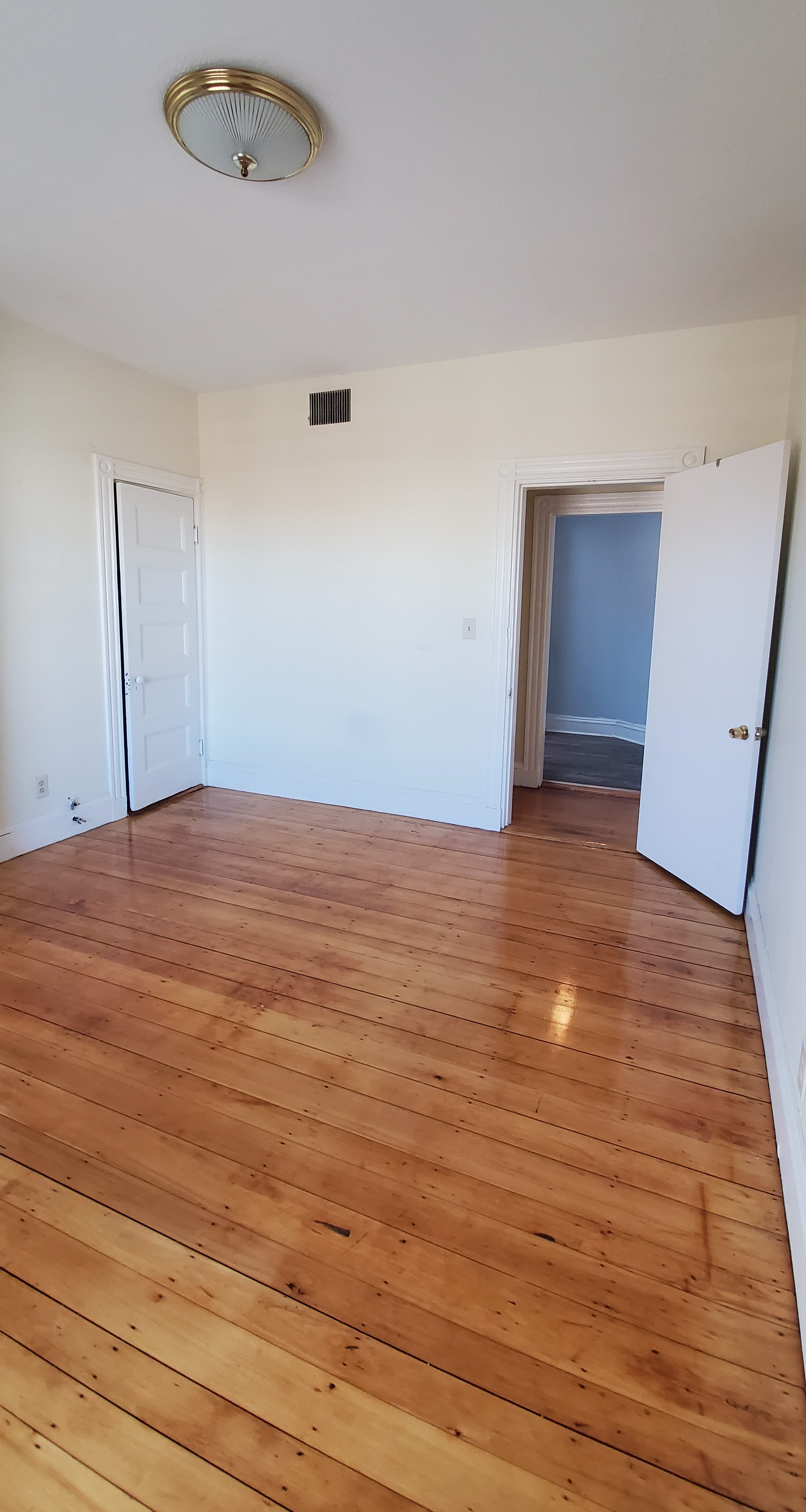 861 Dorchester Ave, Dorchester