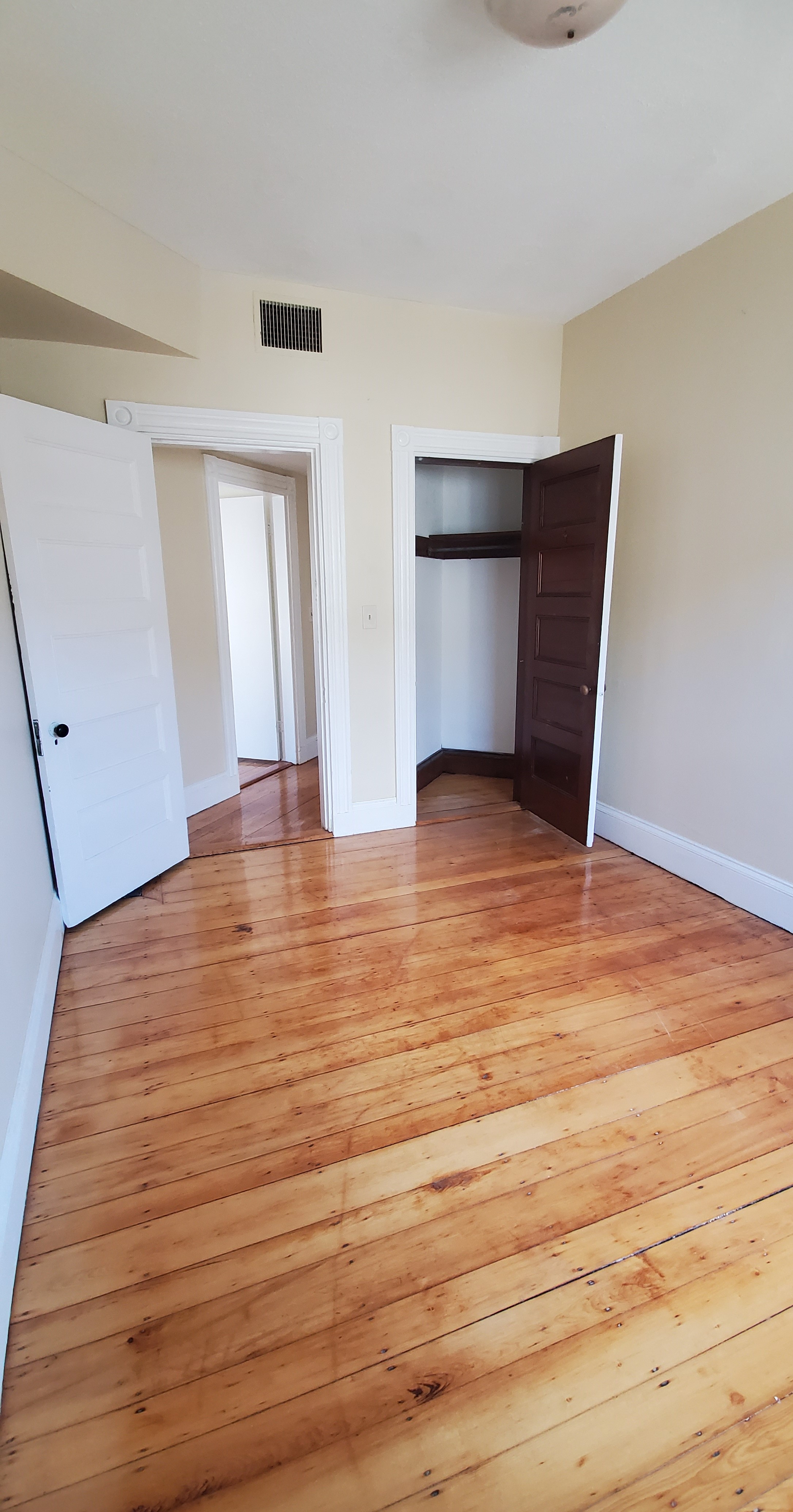 861 Dorchester Ave, Dorchester