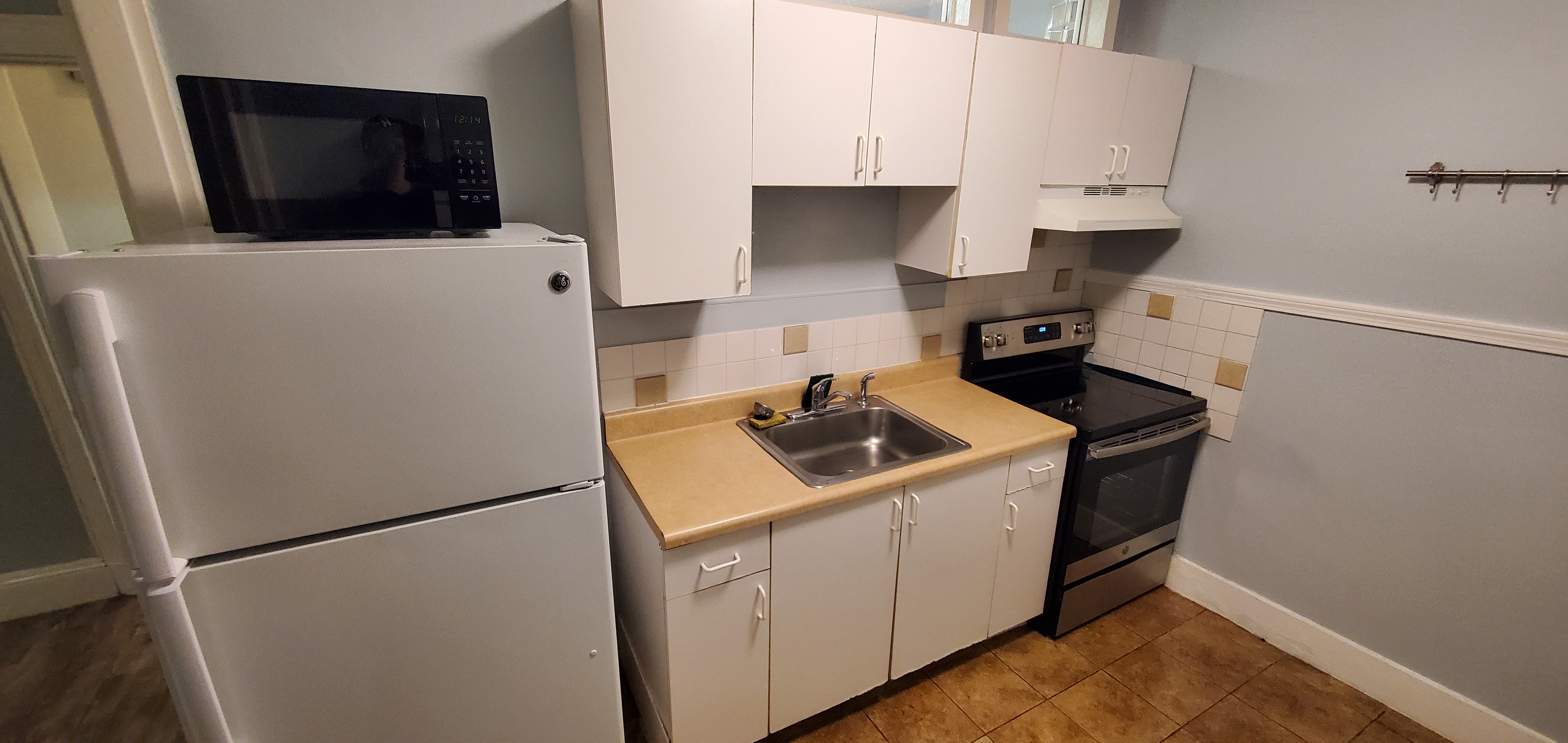 82 Rockland St, Roxbury