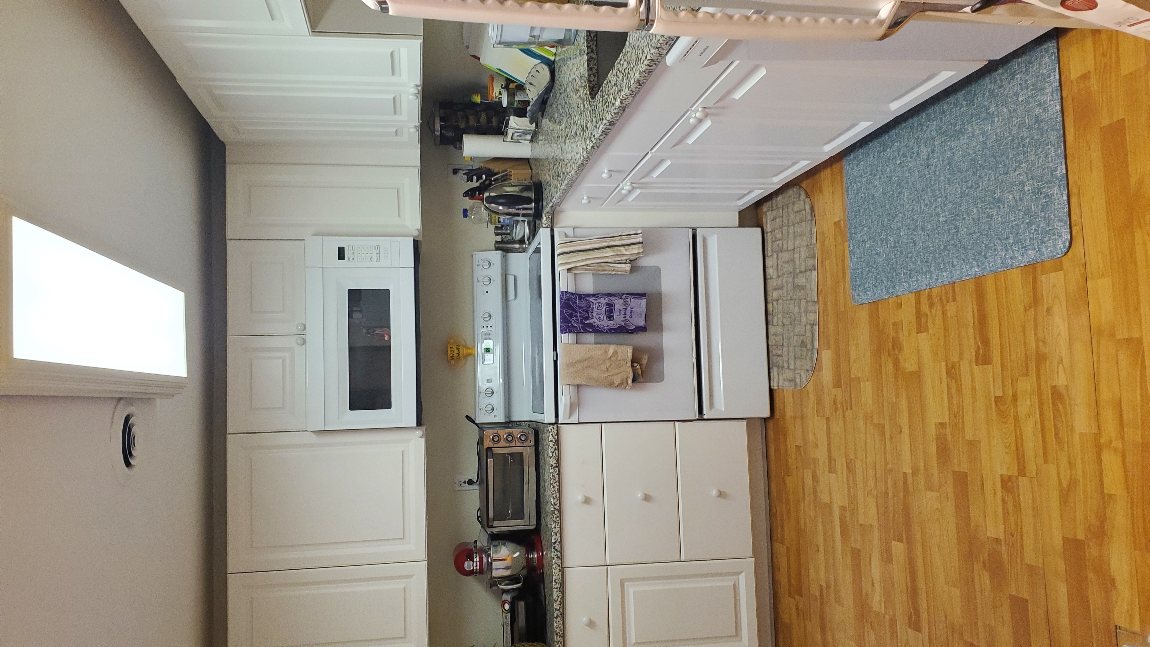 60 Glen Rd, Brookline Village