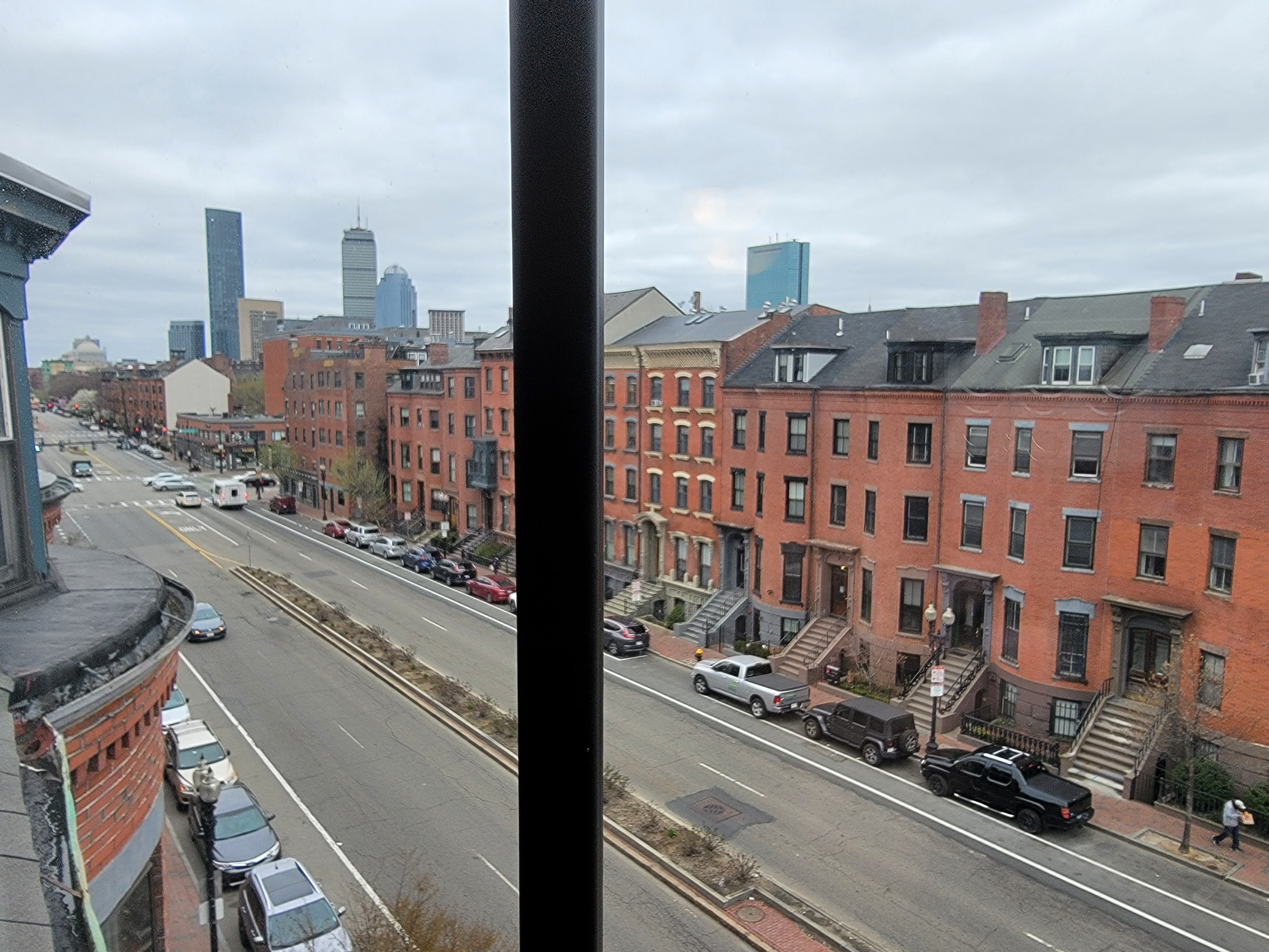 679 Massachusetts Ave, South End