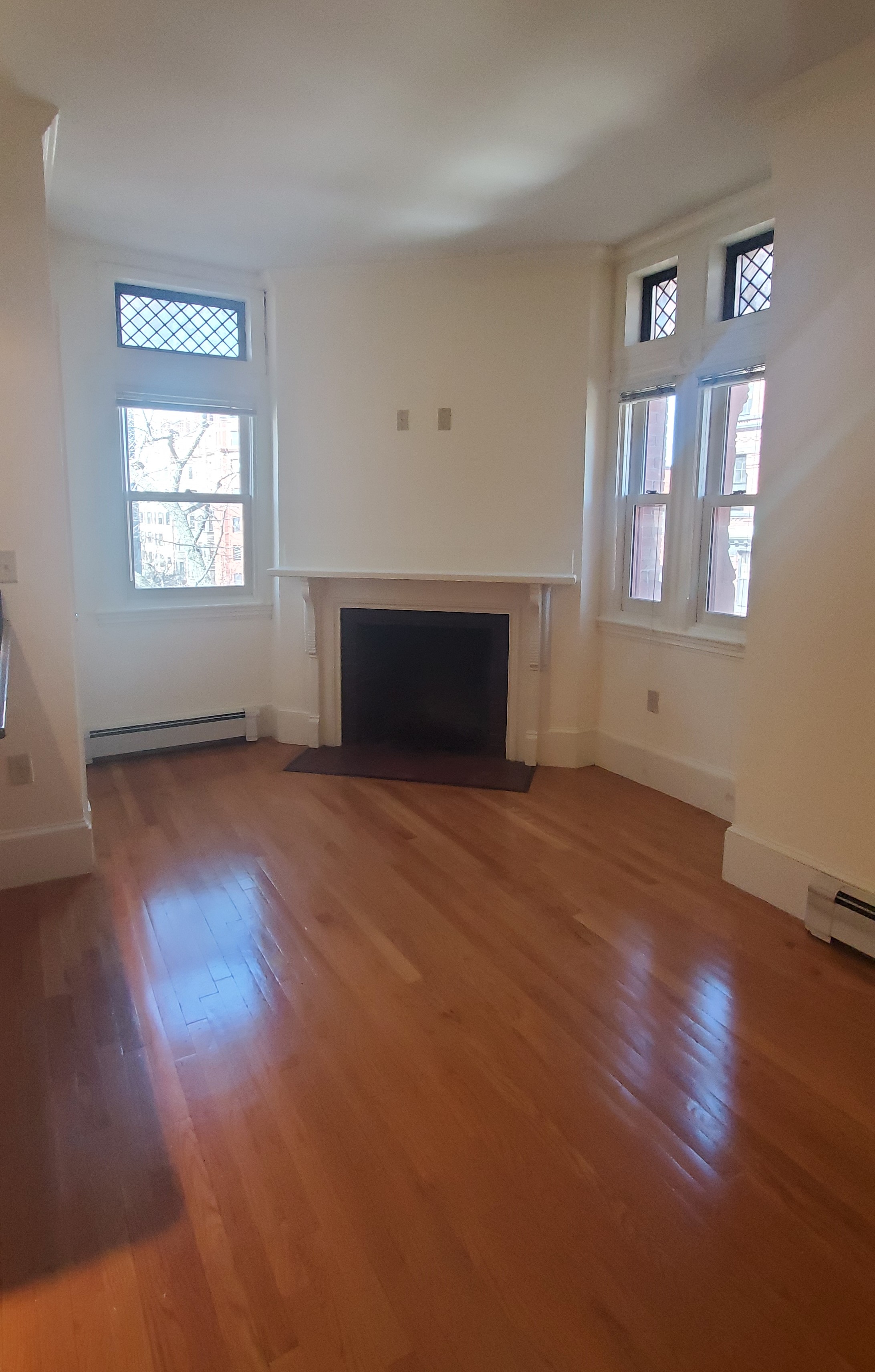 195 Commonwealth Ave, Back Bay