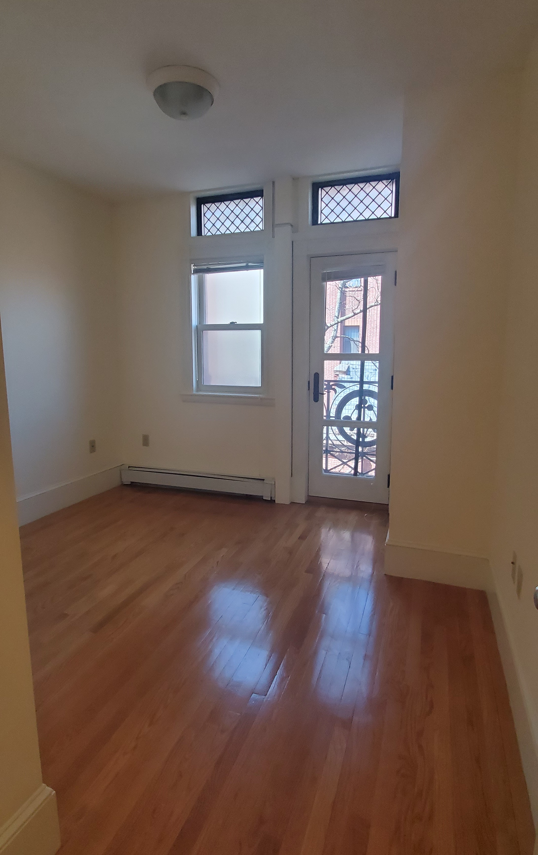 195 Commonwealth Ave, Back Bay