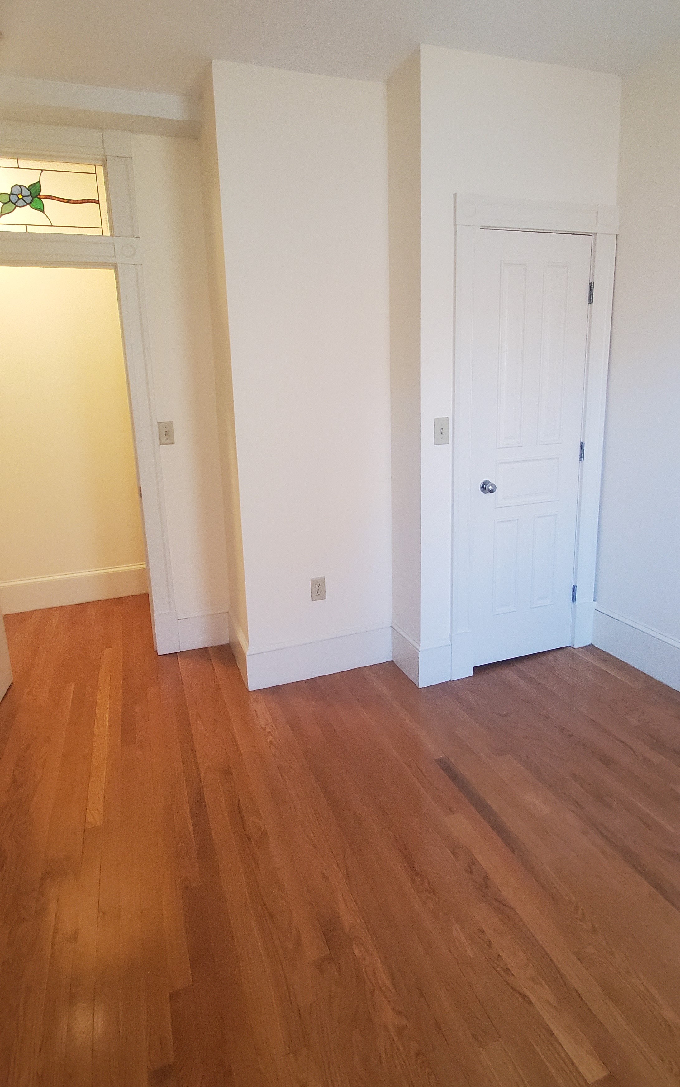 195 Commonwealth Ave, Back Bay