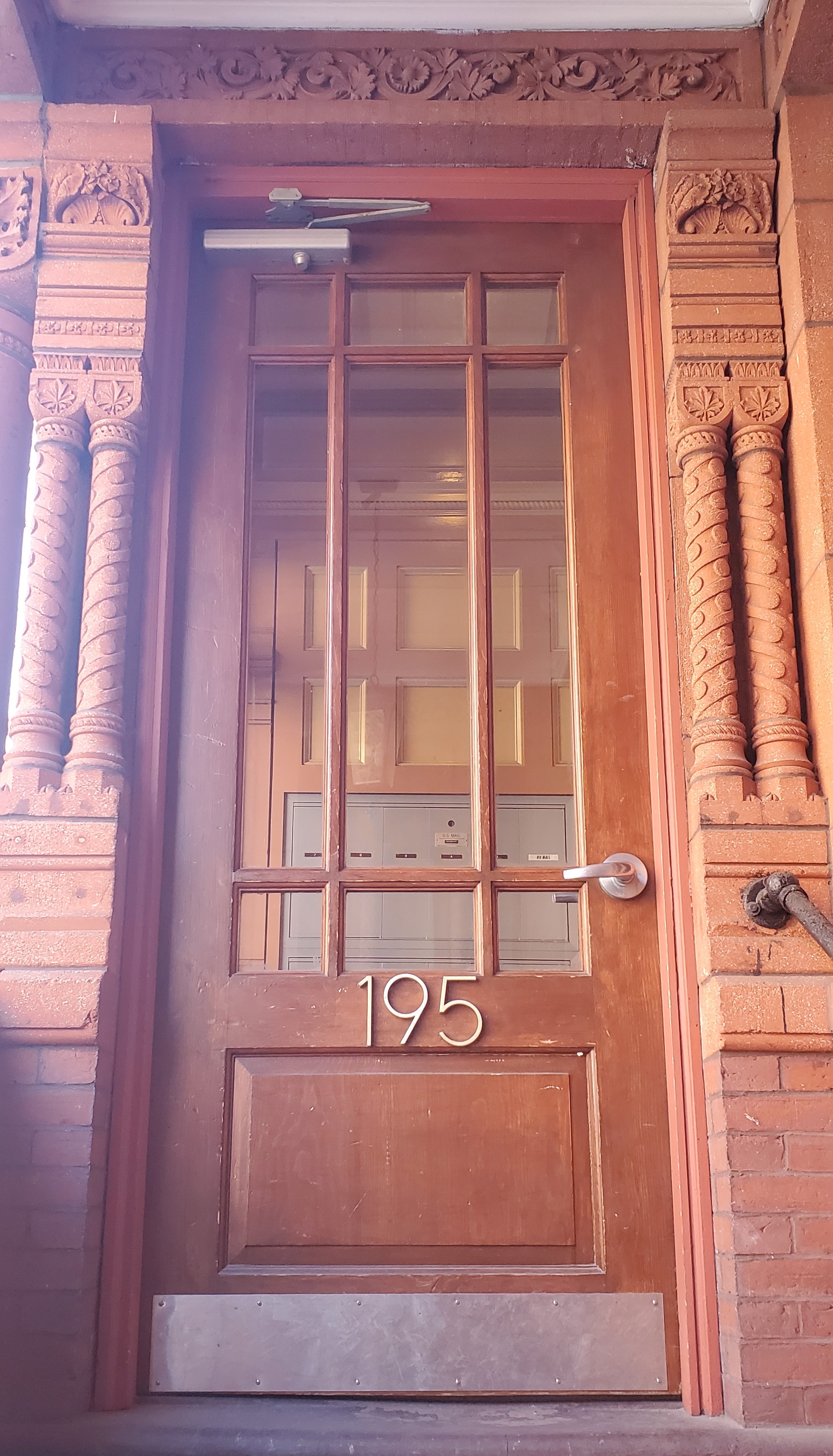 195 Commonwealth Ave, Back Bay