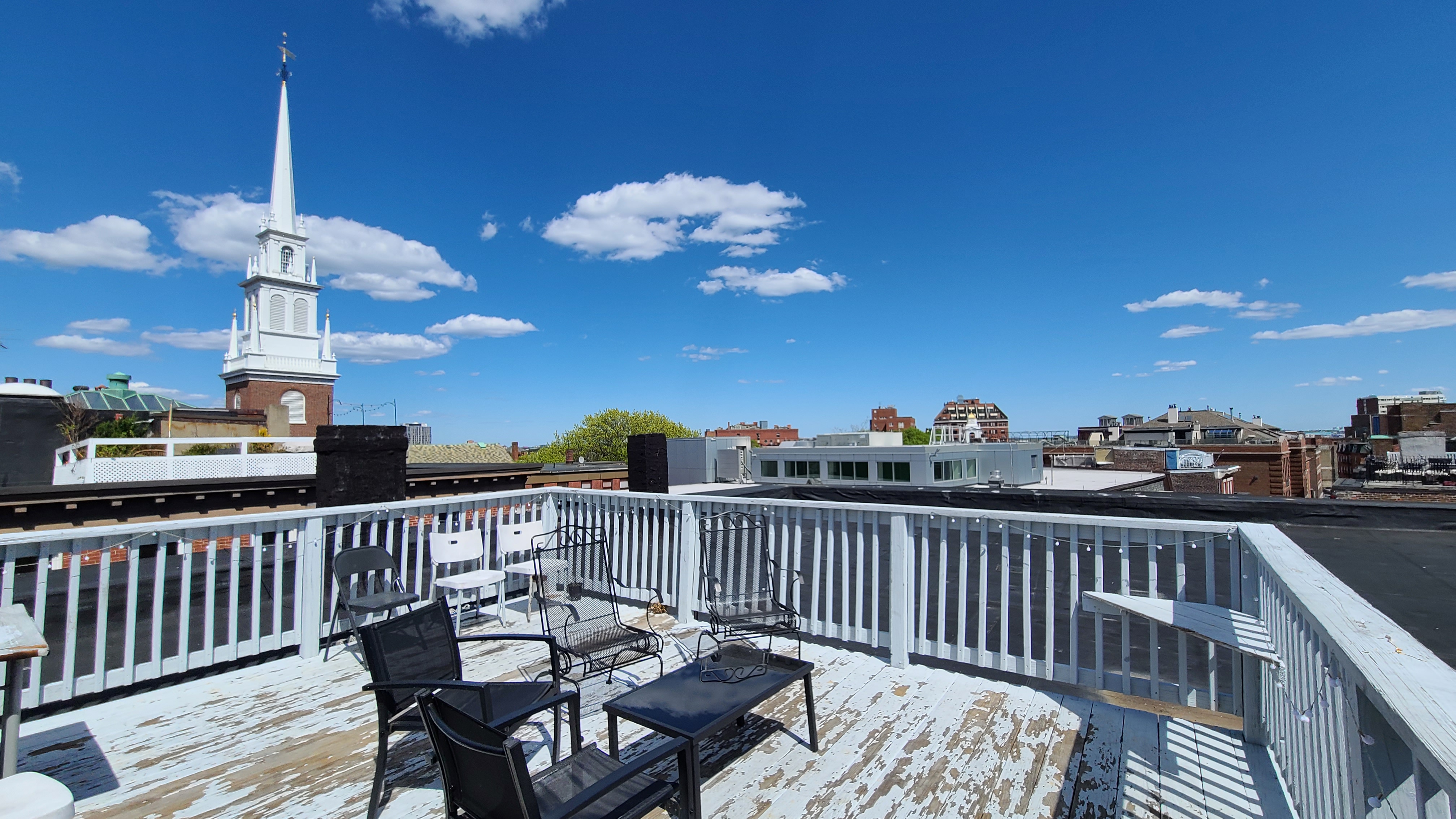 160 Salem St, North End