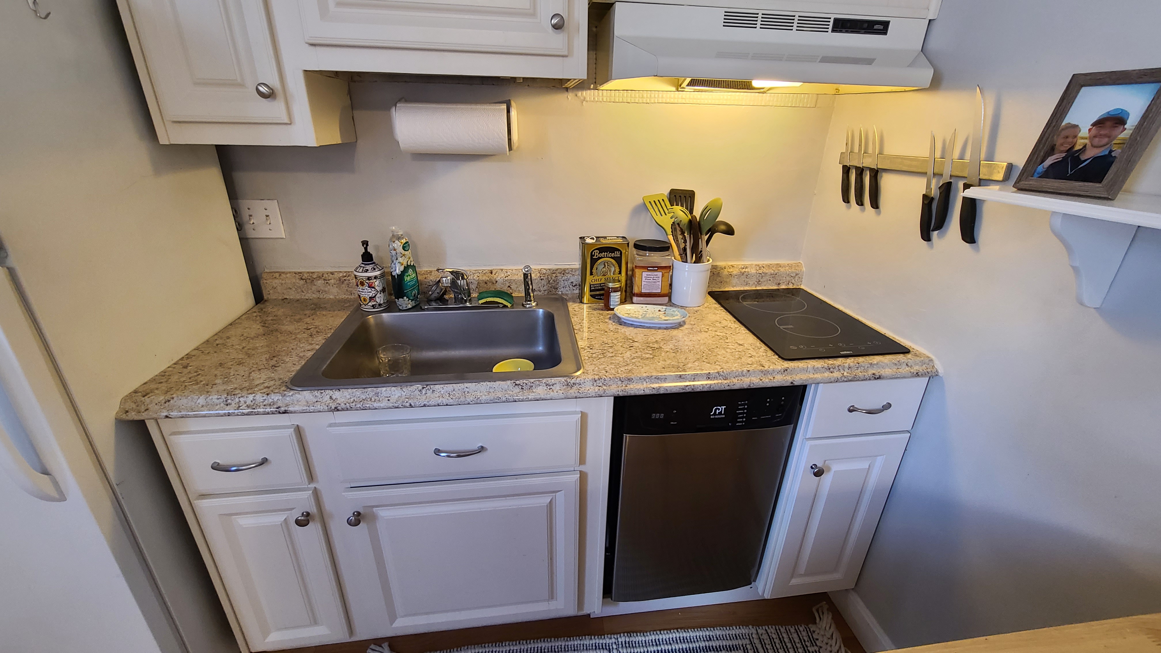 160 Salem St, North End