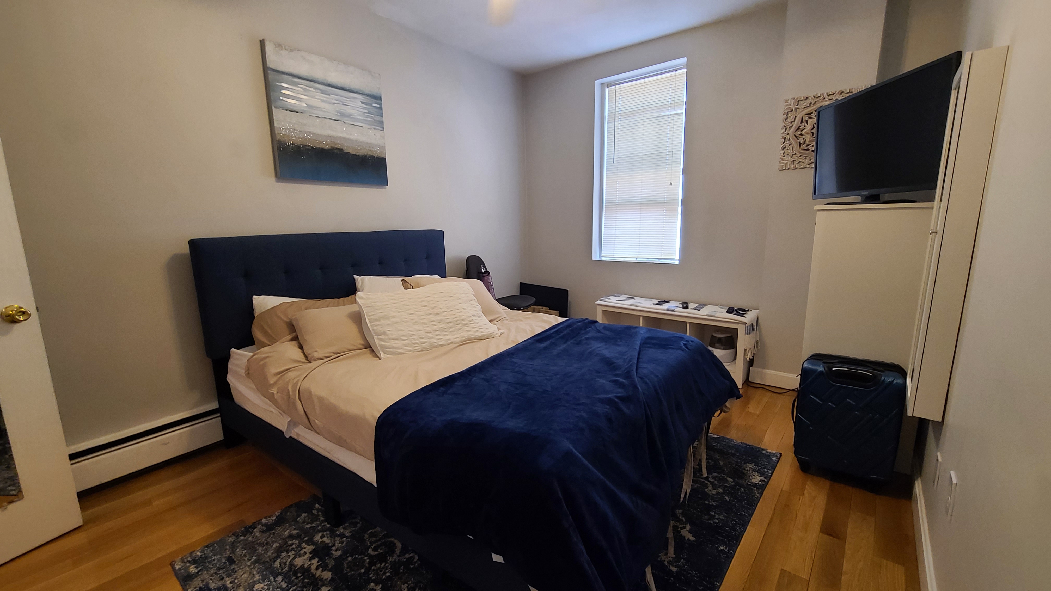 160 Salem St, North End