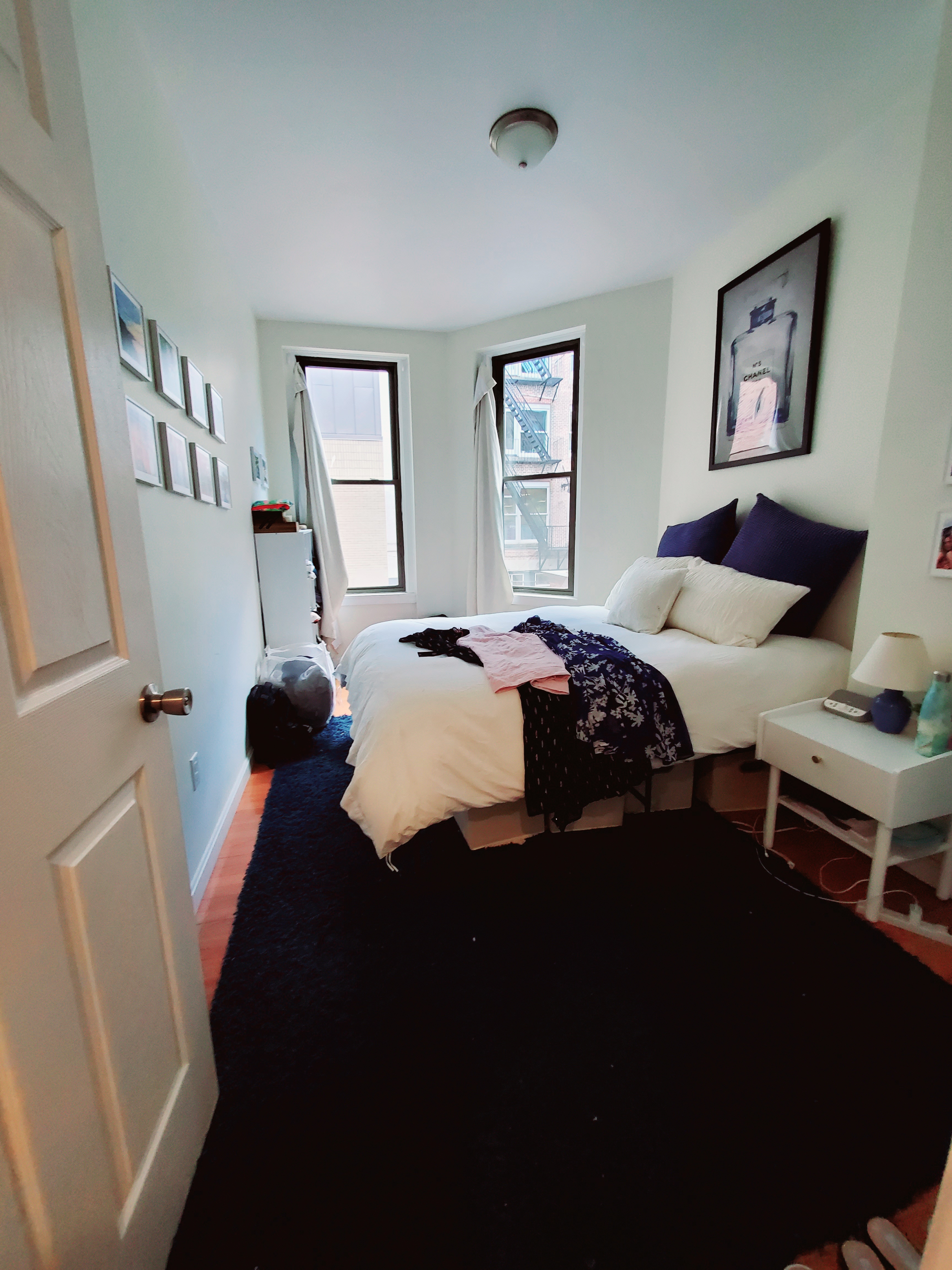 242 Newbury St, Back Bay