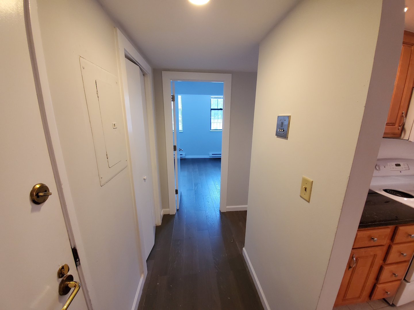 102 Queensberry St, Fenway